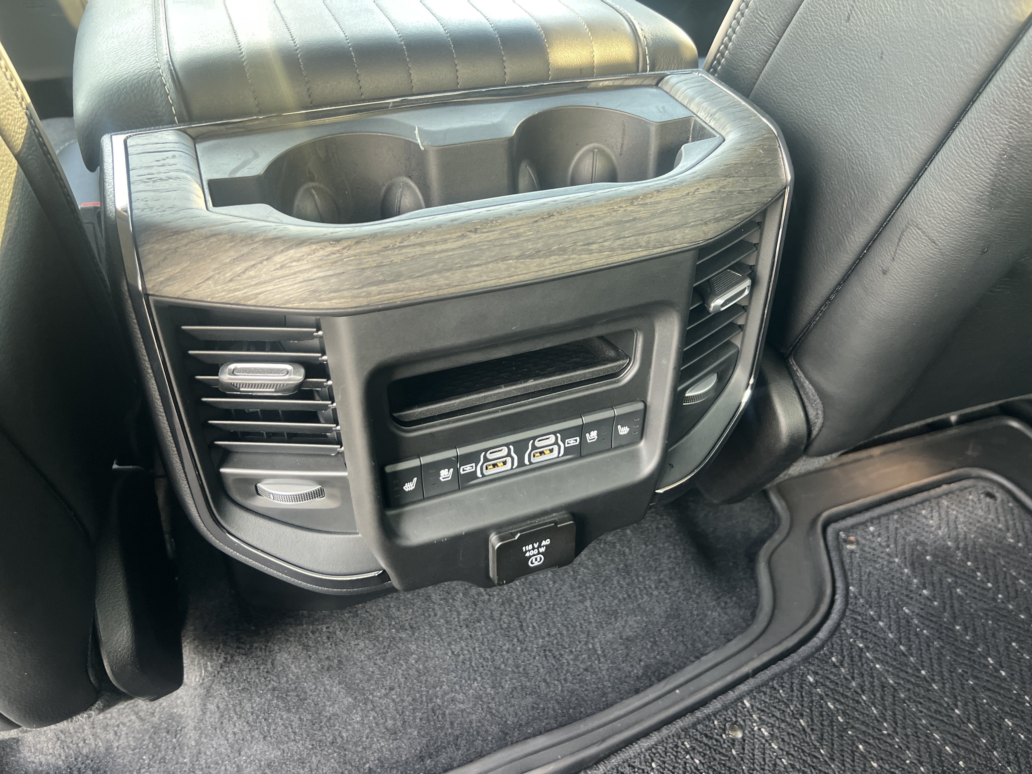 2025 RAM 1500 Limited
