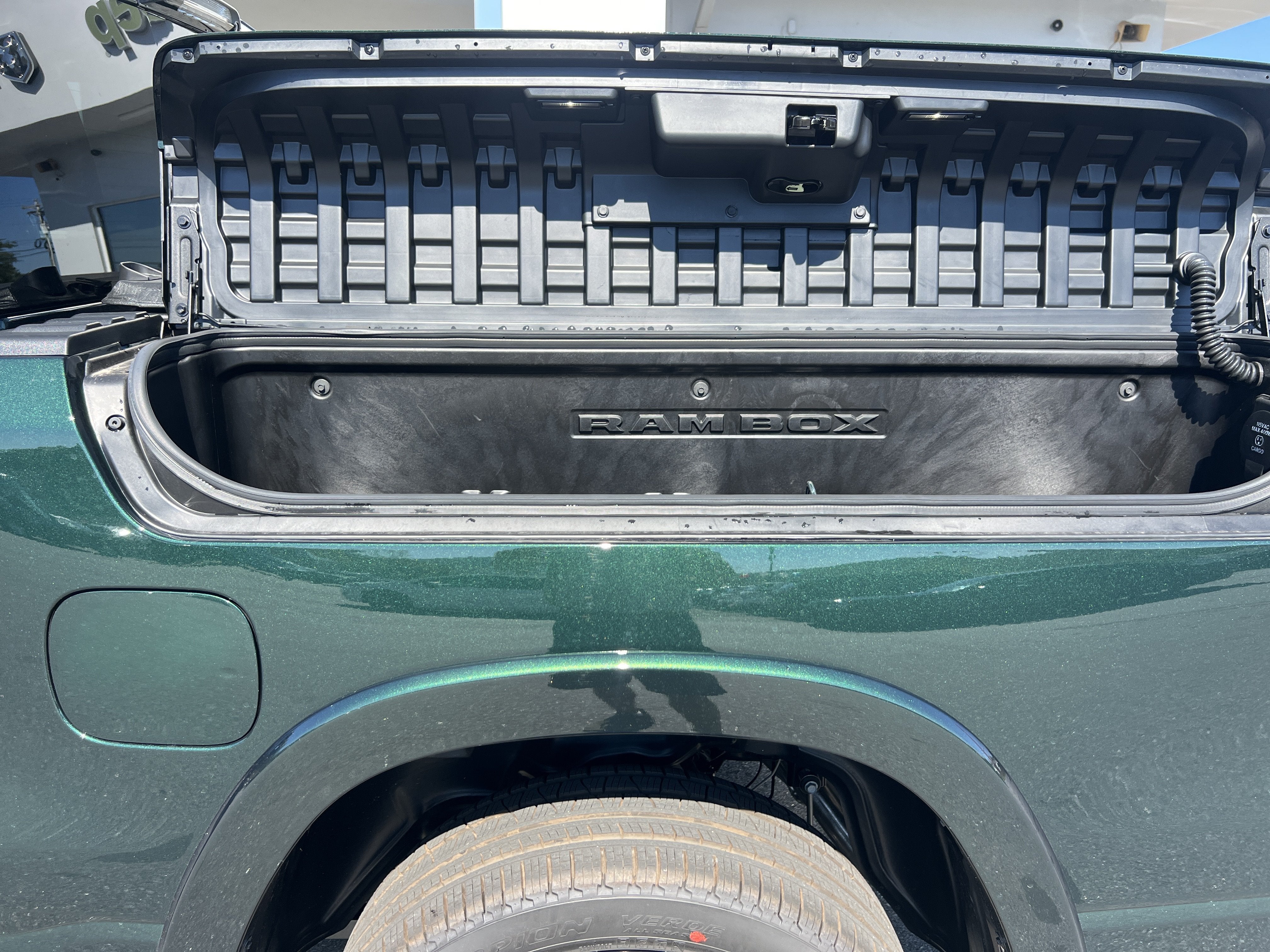 2027 RAM 1500 Longhorn