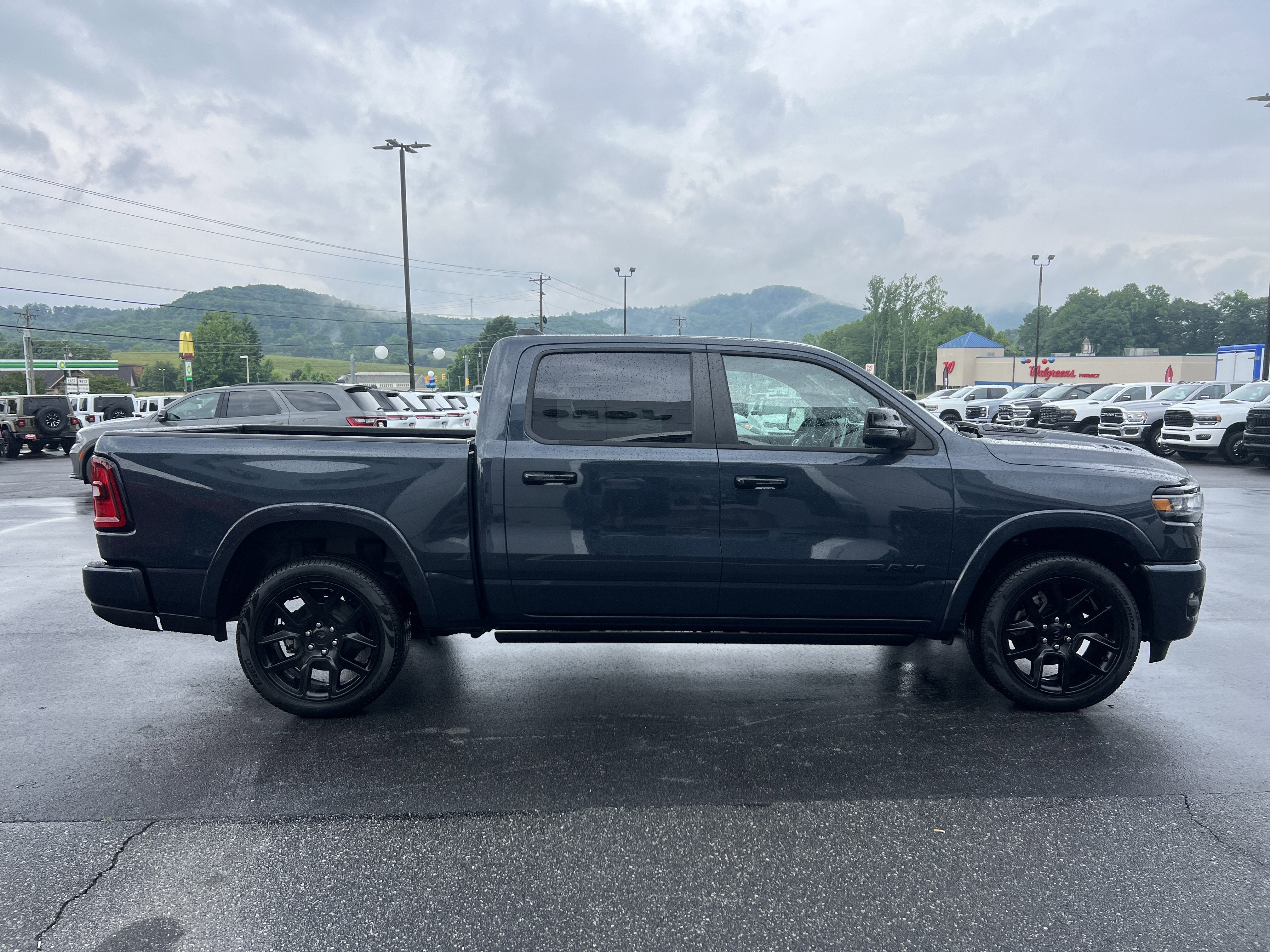 2025 RAM 1500 Laramie