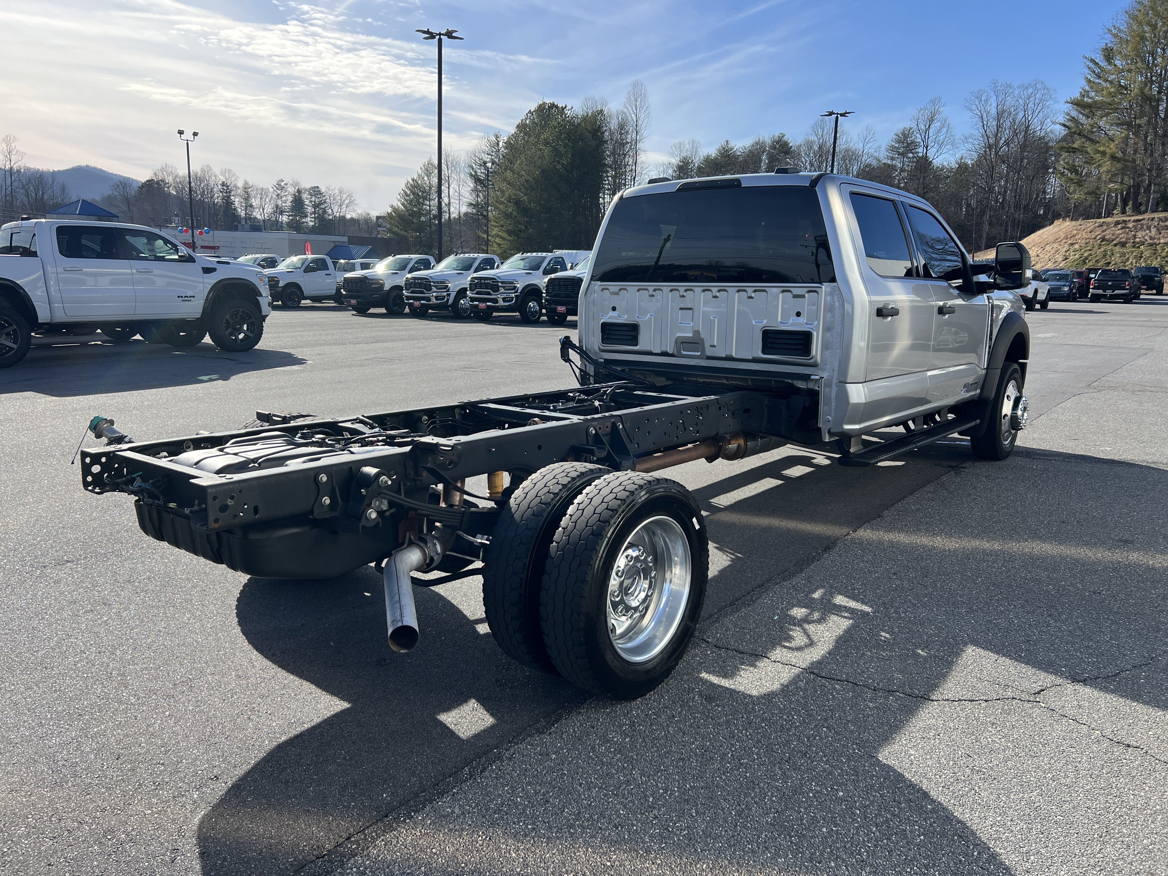 2024 Ford Super Duty F-450 DRW XLT