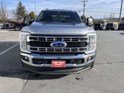 2024 Ford Super Duty F-450 DRW XLT