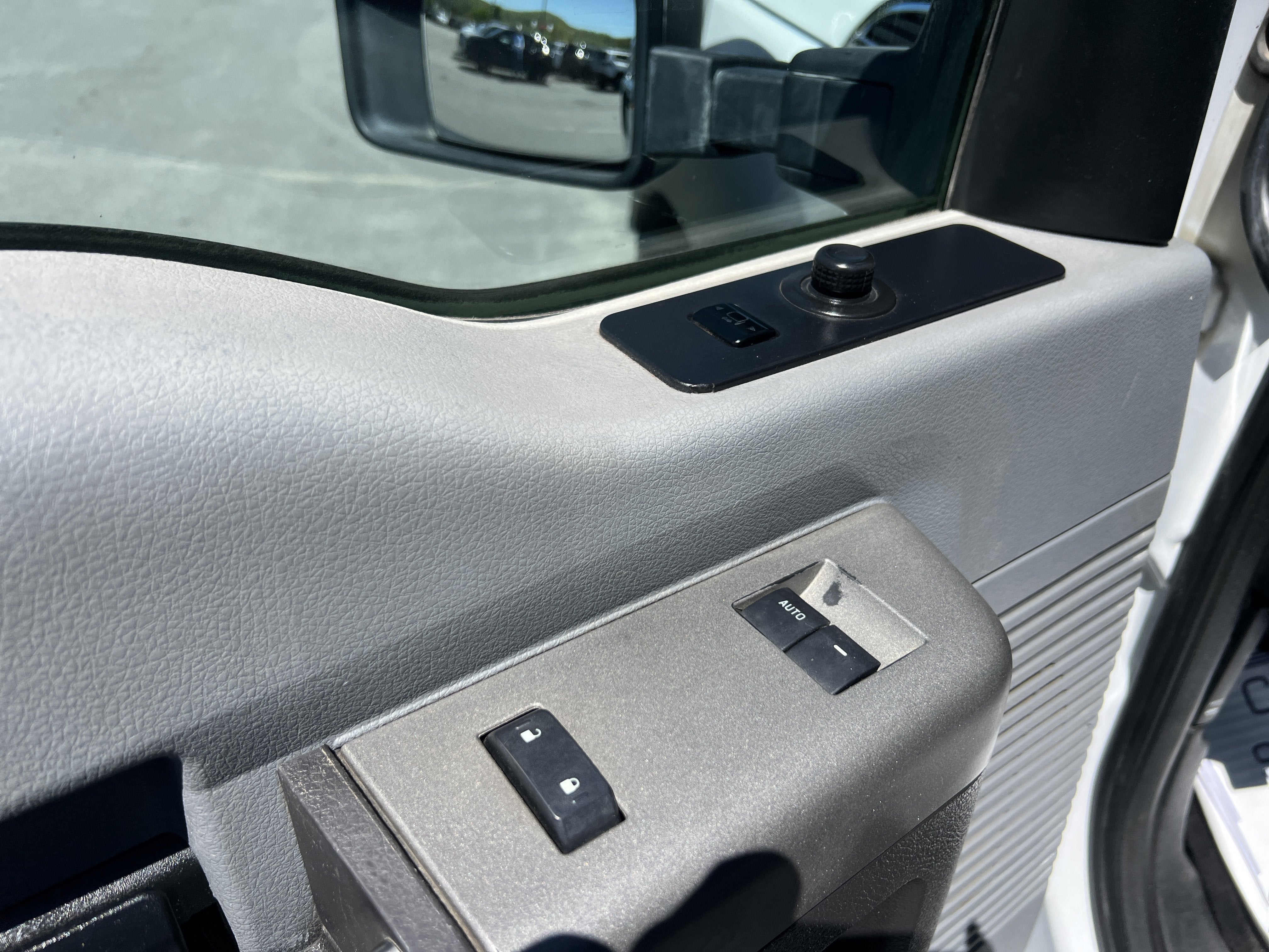 2012 Ford Super Duty F-550 DRW XLT