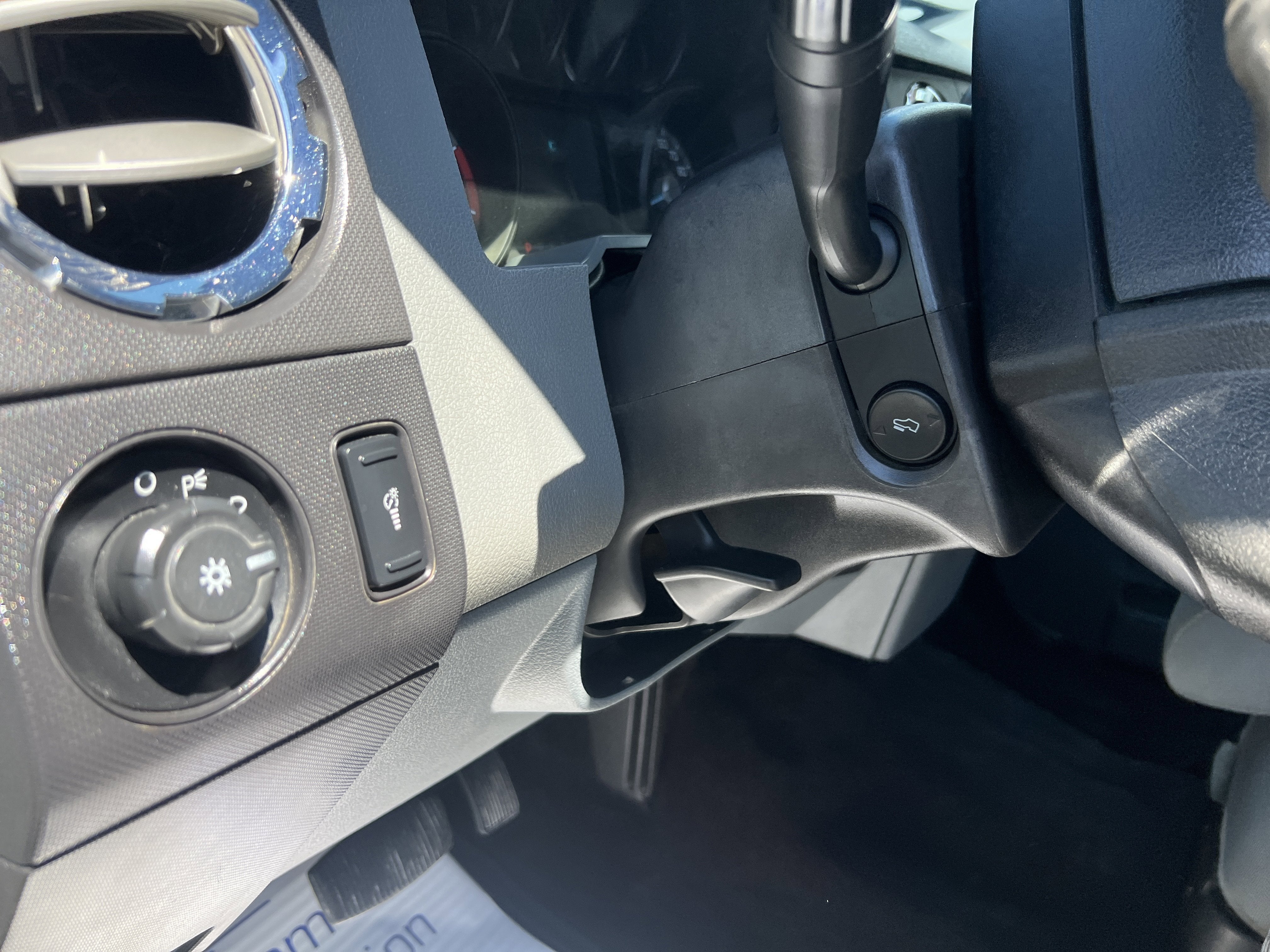 2012 Ford Super Duty F-550 DRW XLT