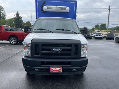 2023 Ford E-Series Cutaway Base