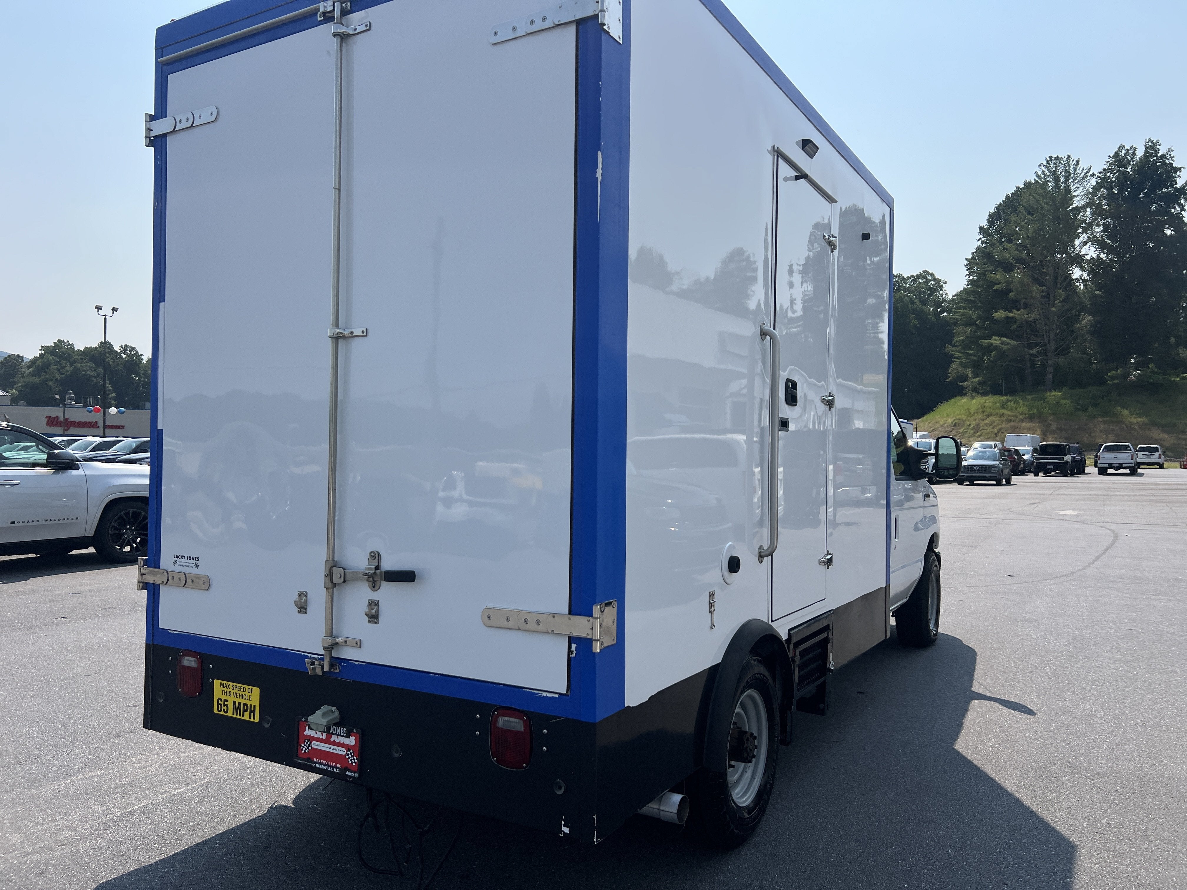 2023 Ford E-Series Cutaway XL