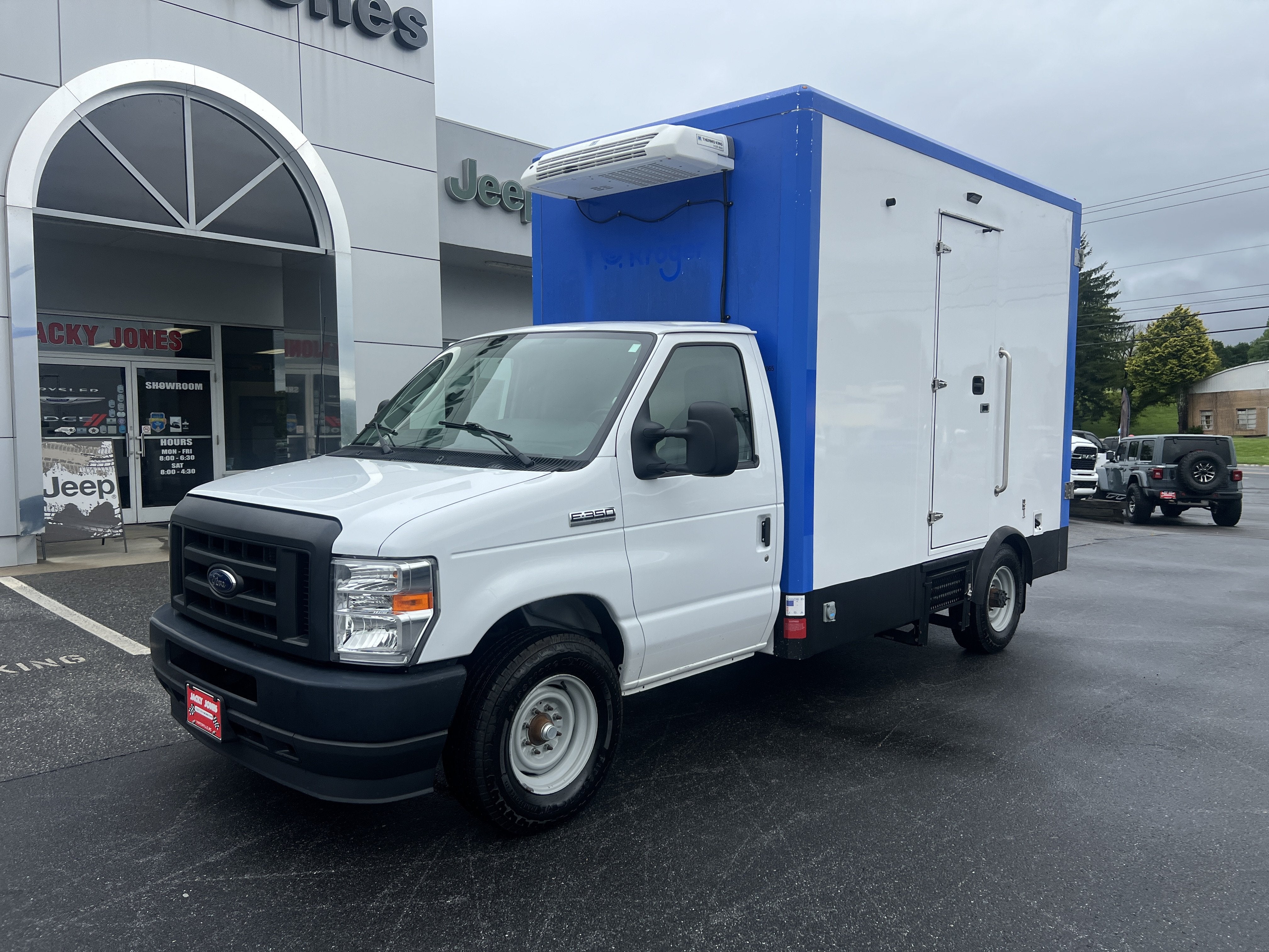 2023 Ford E-Series Cutaway XL