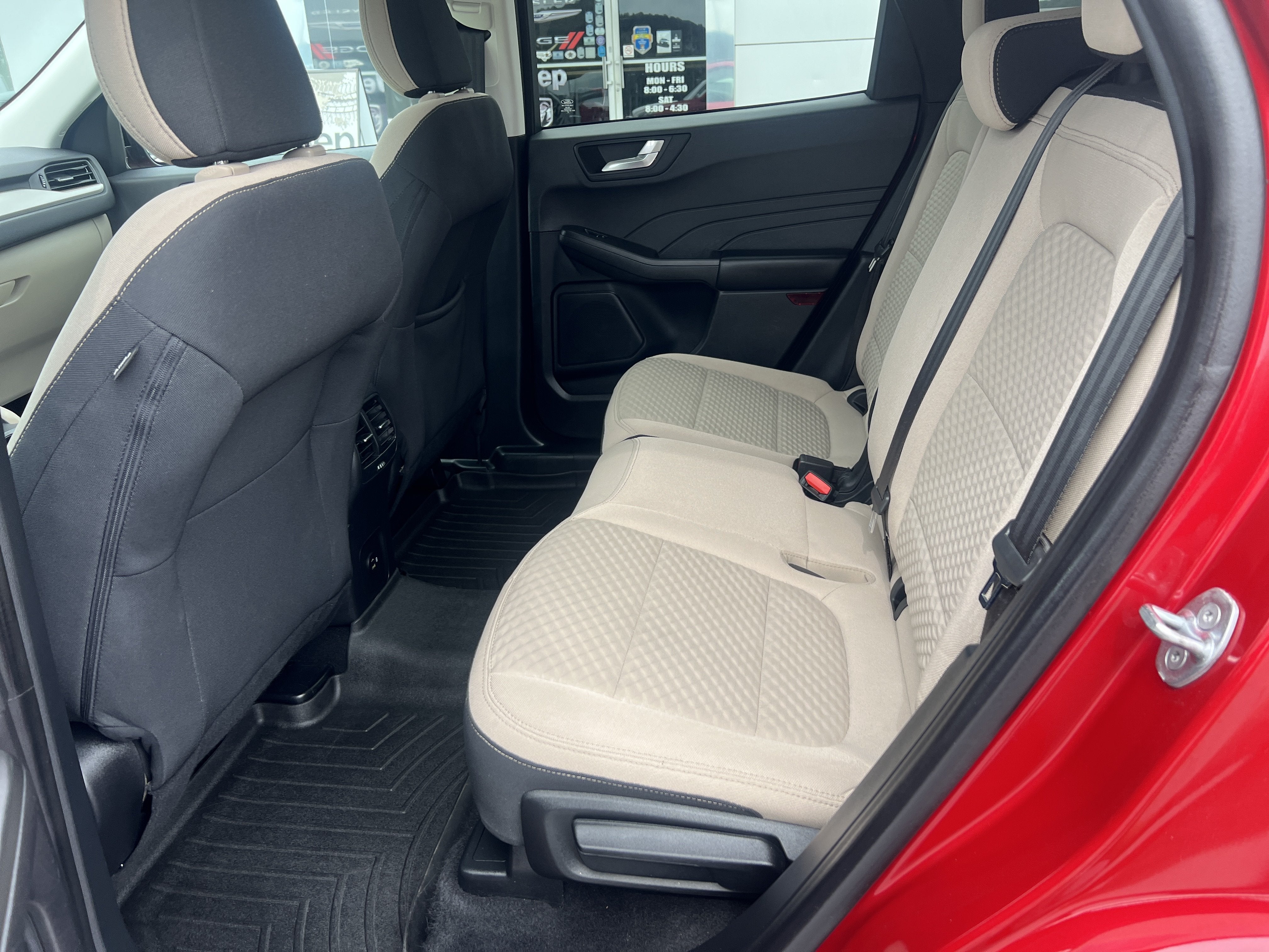 2021 Ford Escape SE Hybrid