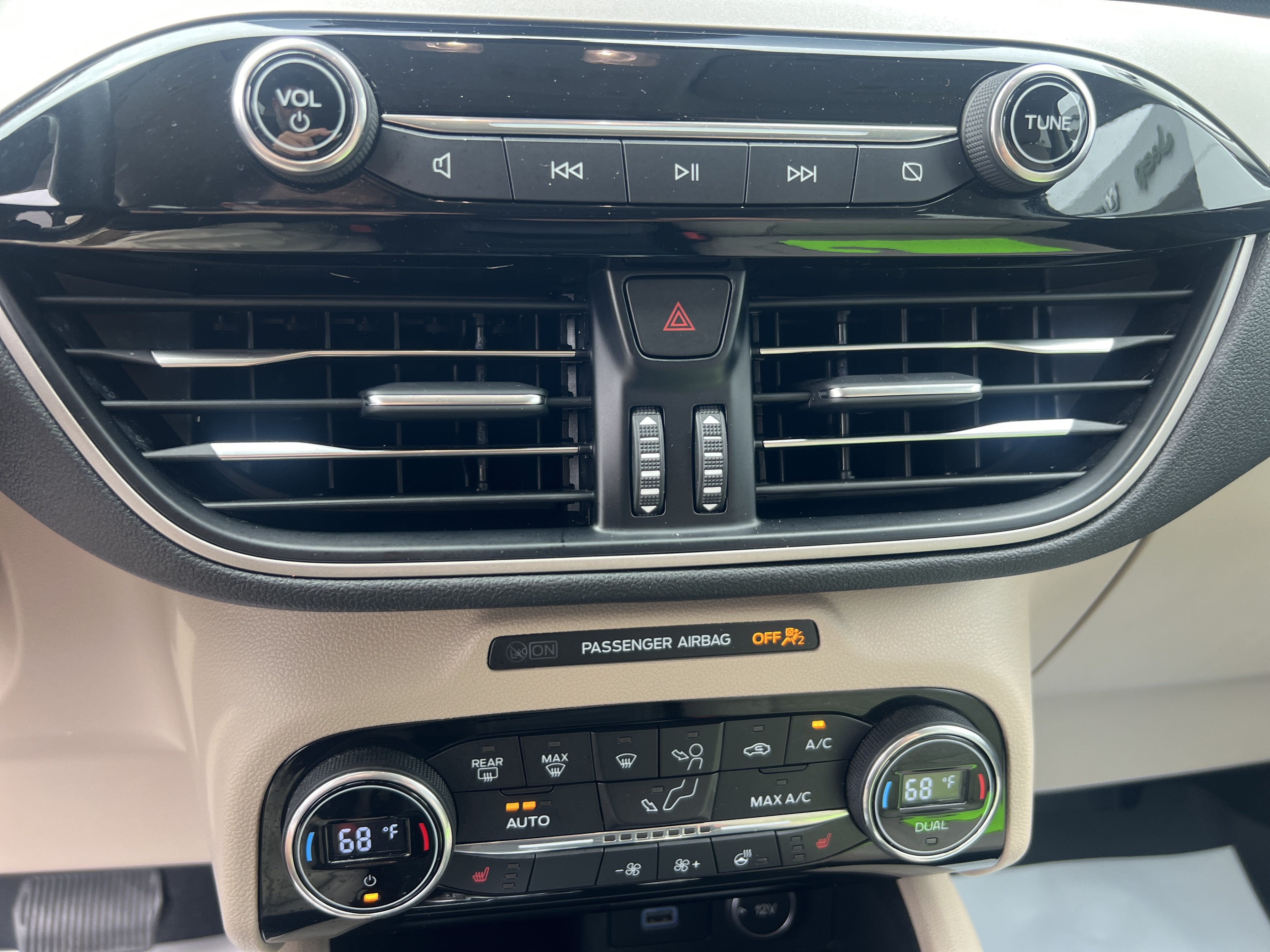 2021 Ford Escape SE Hybrid