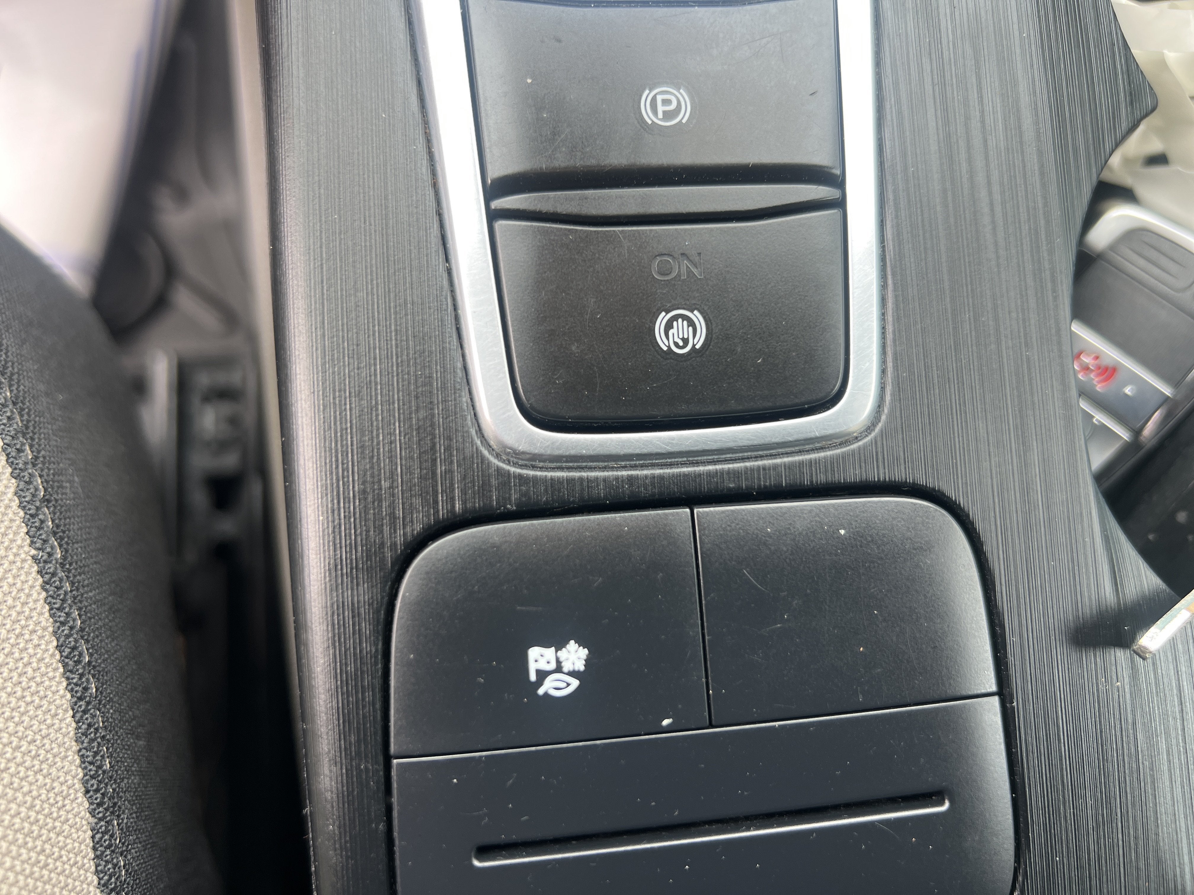 2021 Ford Escape SE Hybrid