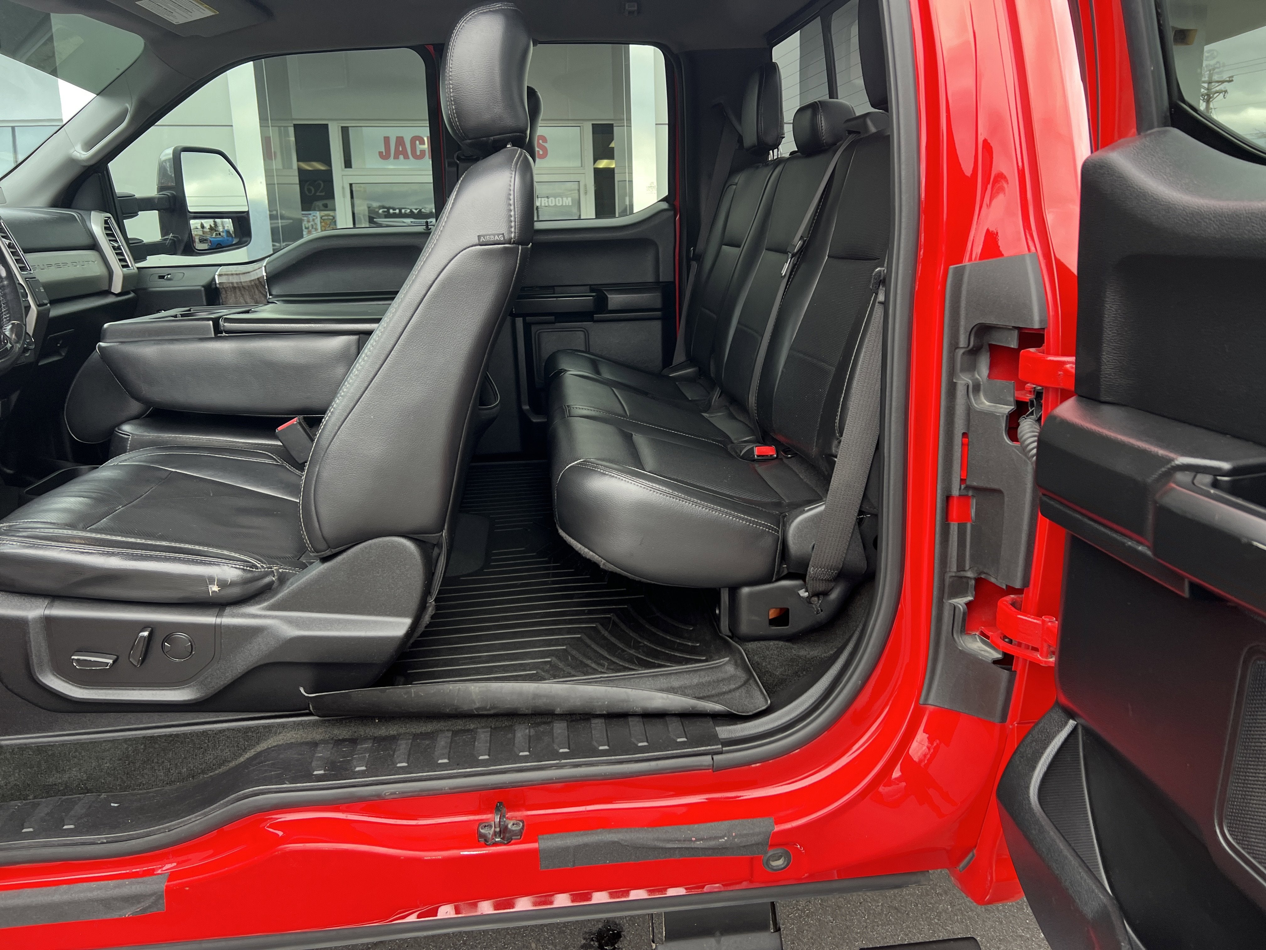 2017 Ford Super Duty F-250 SRW Lariat