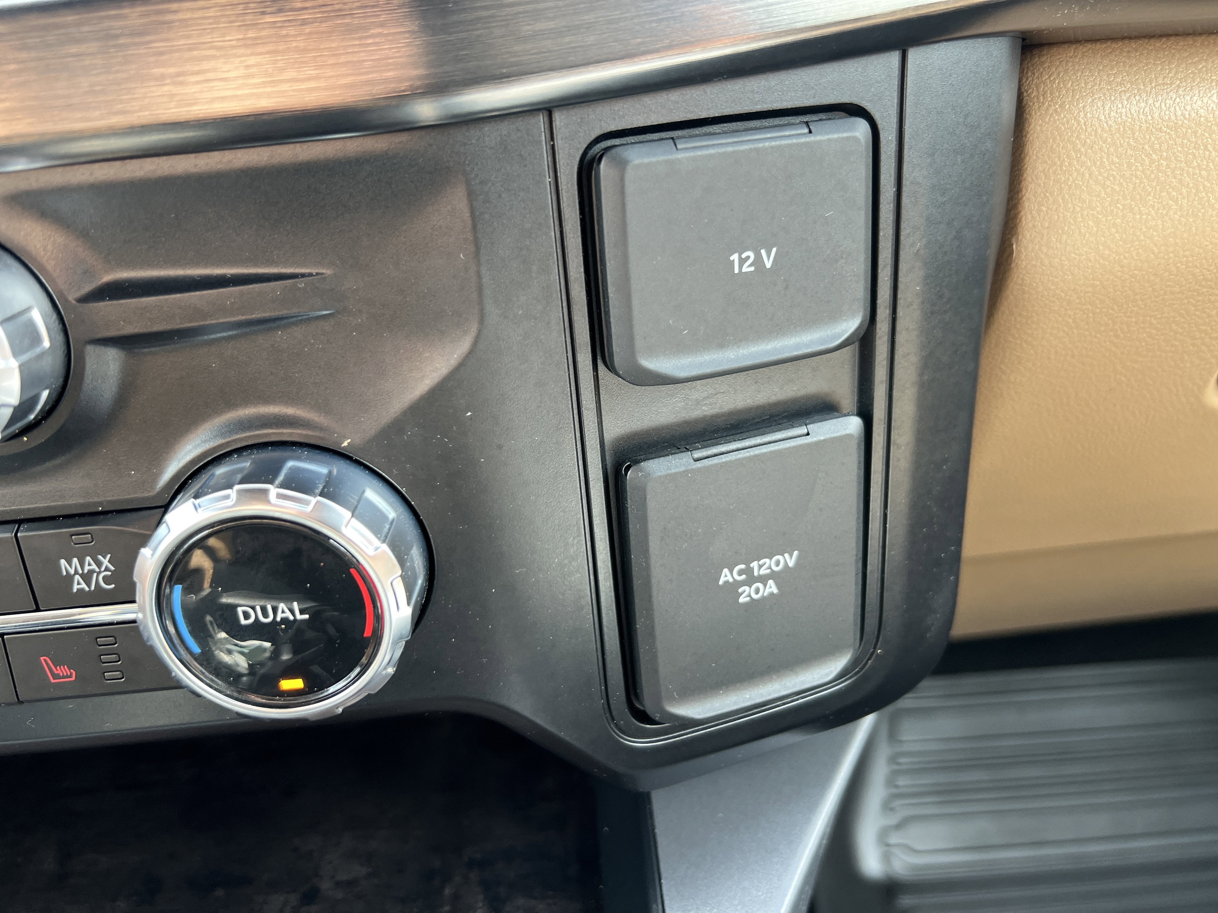 2024 Ford Super Duty F-350 SRW LARIAT