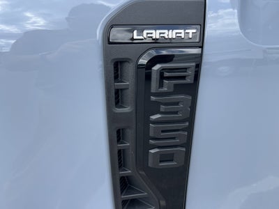 2024 Ford Super Duty F-350 SRW LARIAT