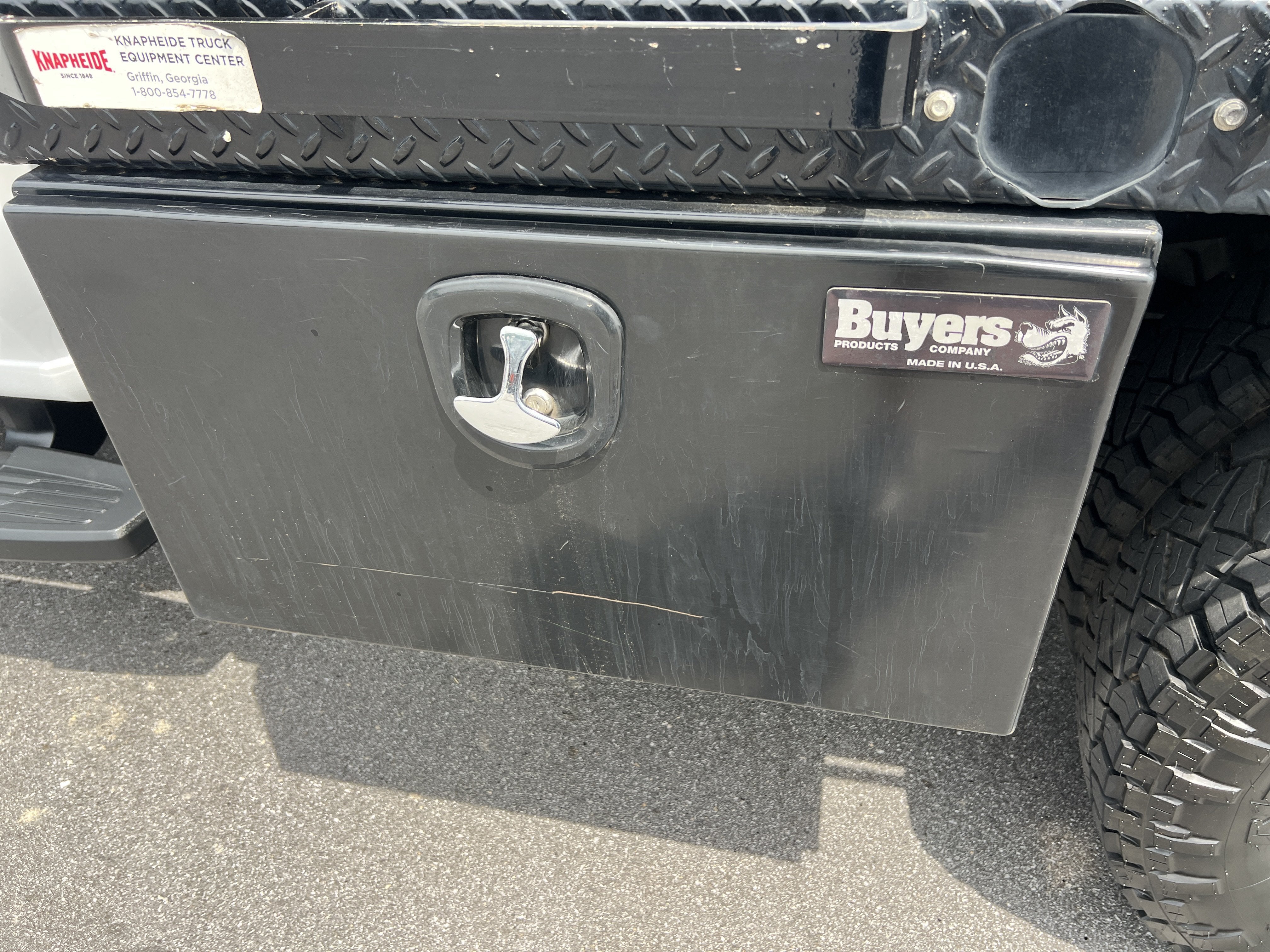 2024 Chevrolet Silverado 3500HD CC Work Truck