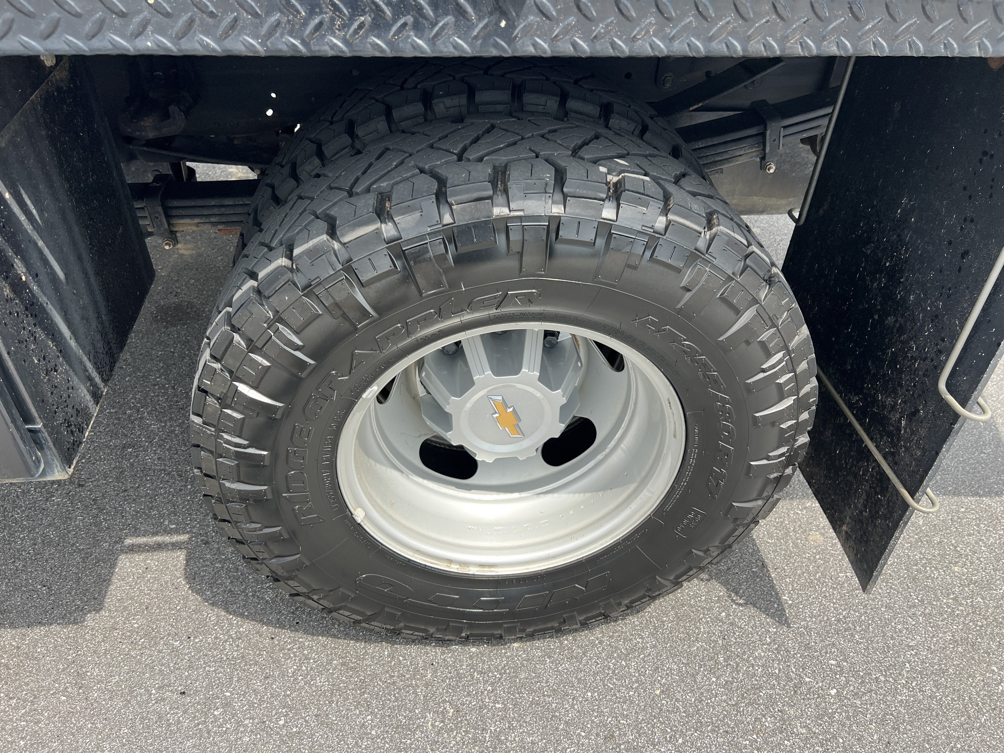 2024 Chevrolet Silverado 3500HD CC Work Truck