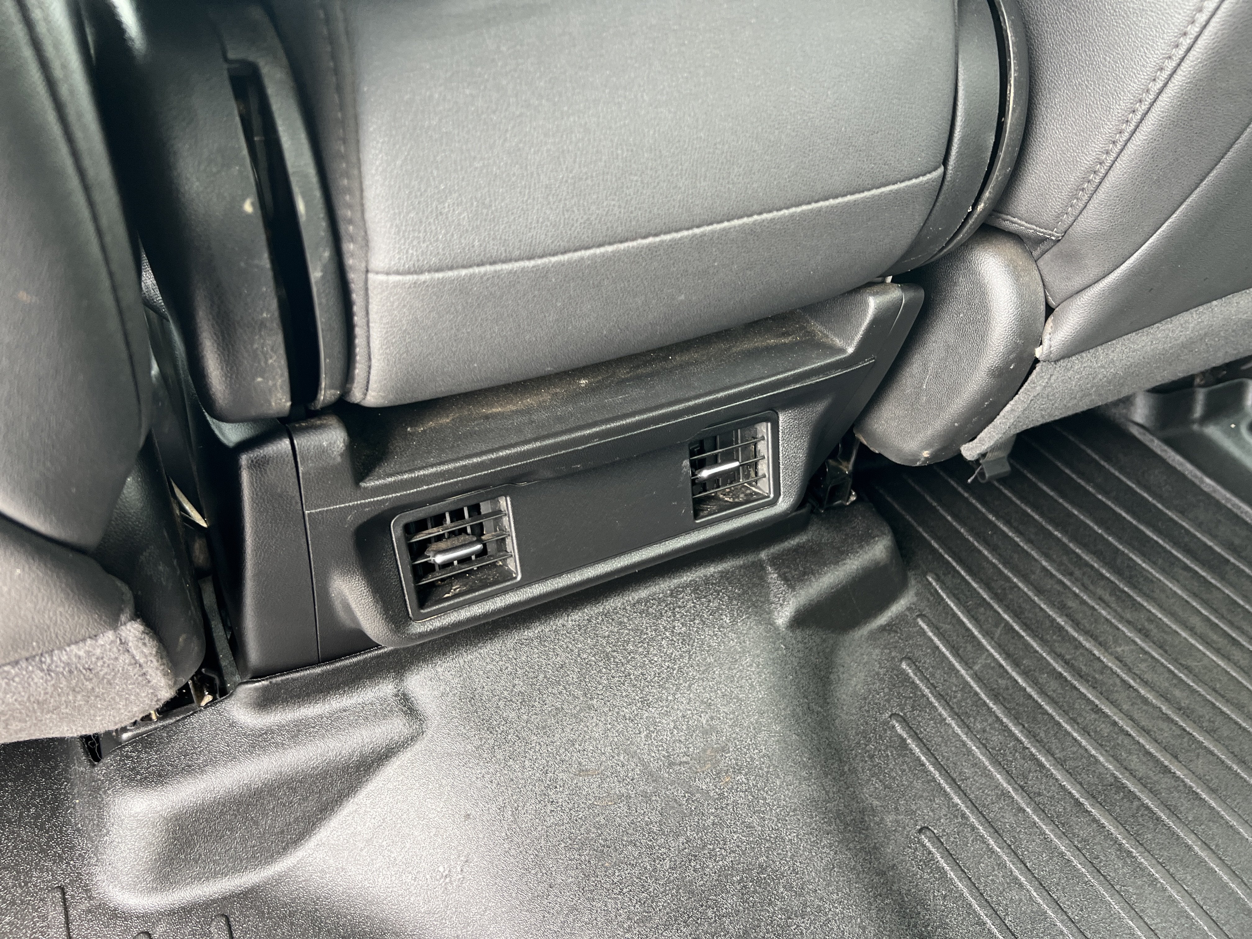 2024 Chevrolet Silverado 3500HD CC Work Truck
