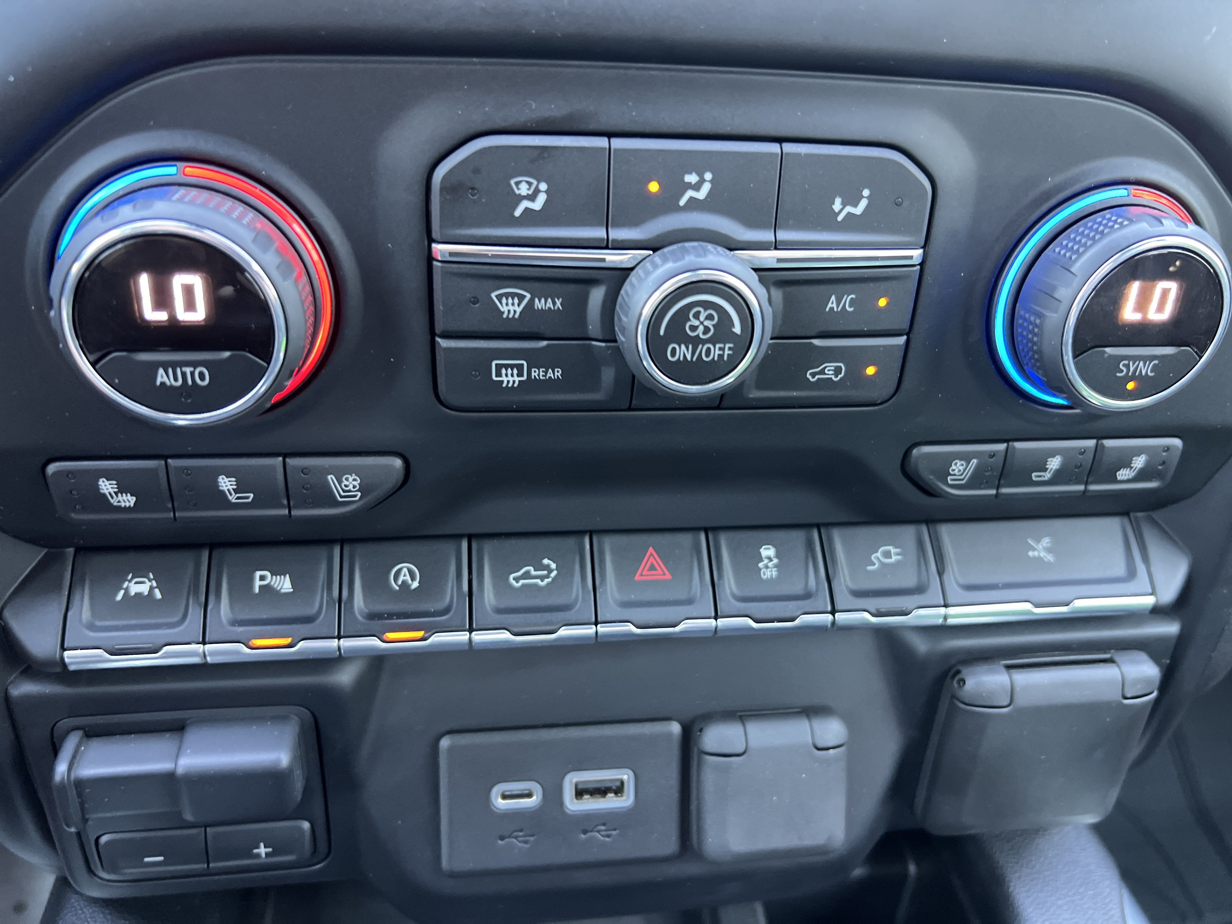 2020 Chevrolet Silverado 1500 High Country