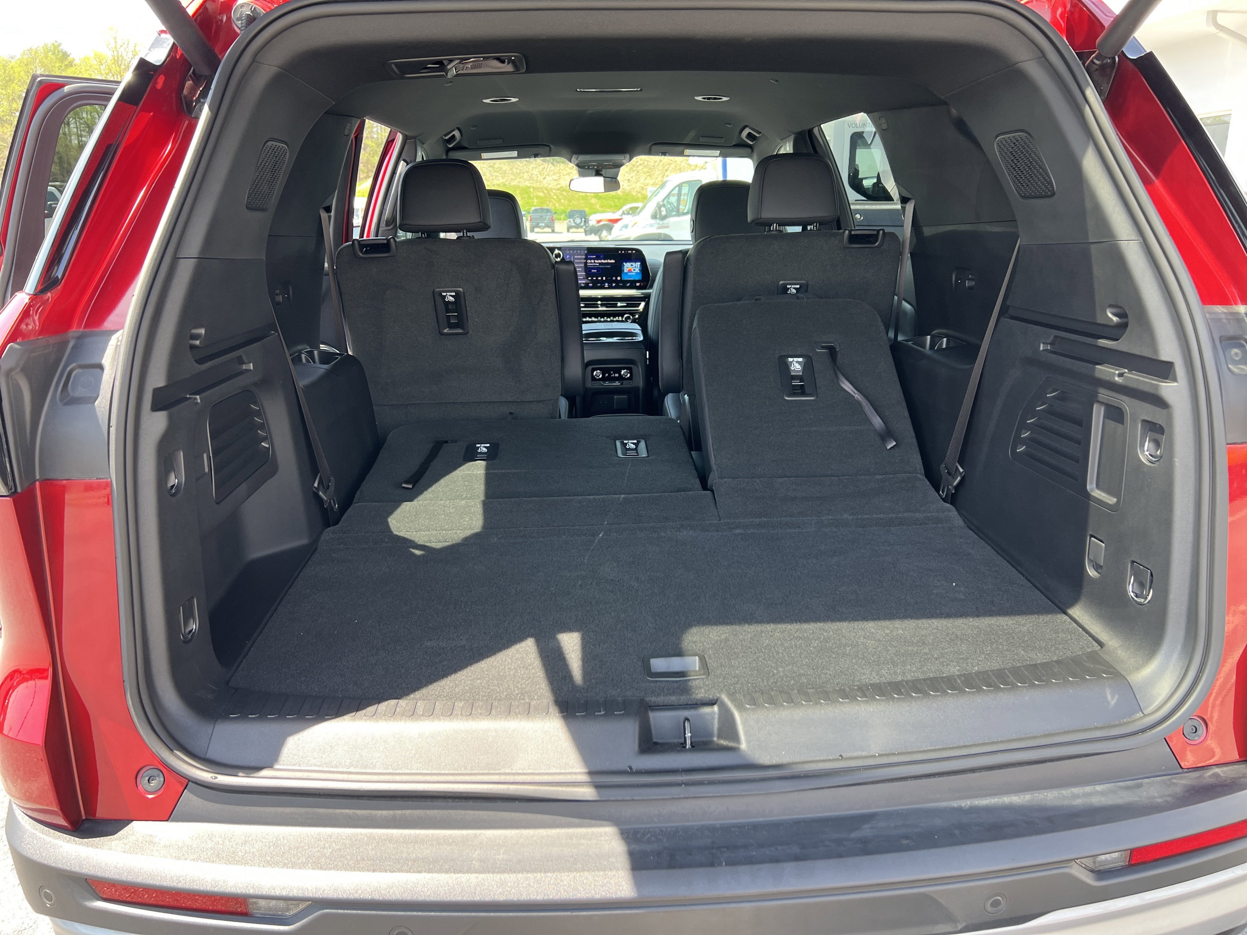 2024 Chevrolet Traverse FWD LT