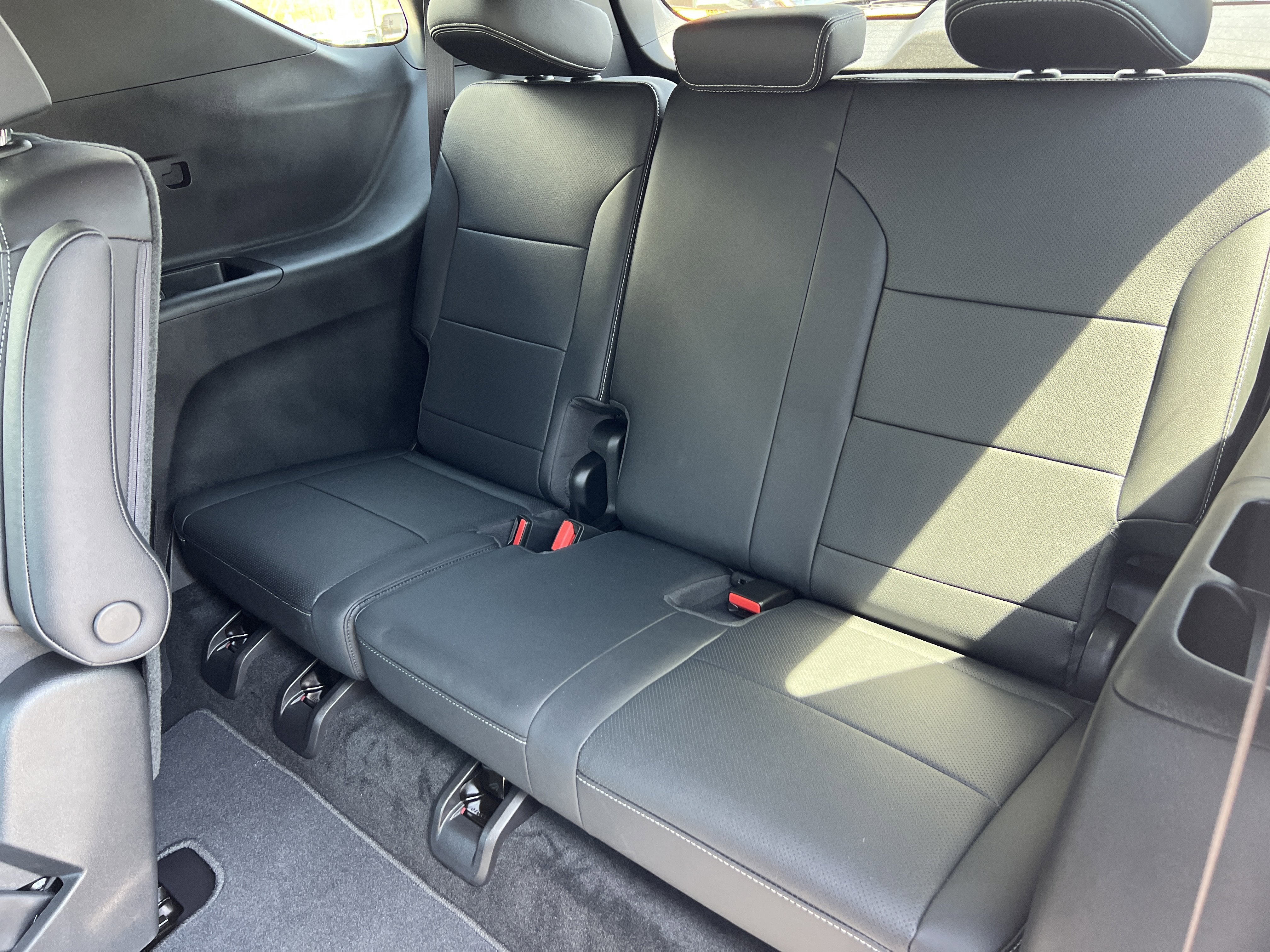 2024 Chevrolet Traverse FWD LT