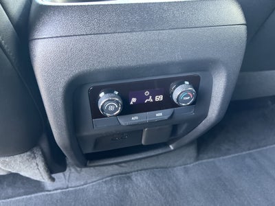 2024 Chevrolet Traverse FWD LT