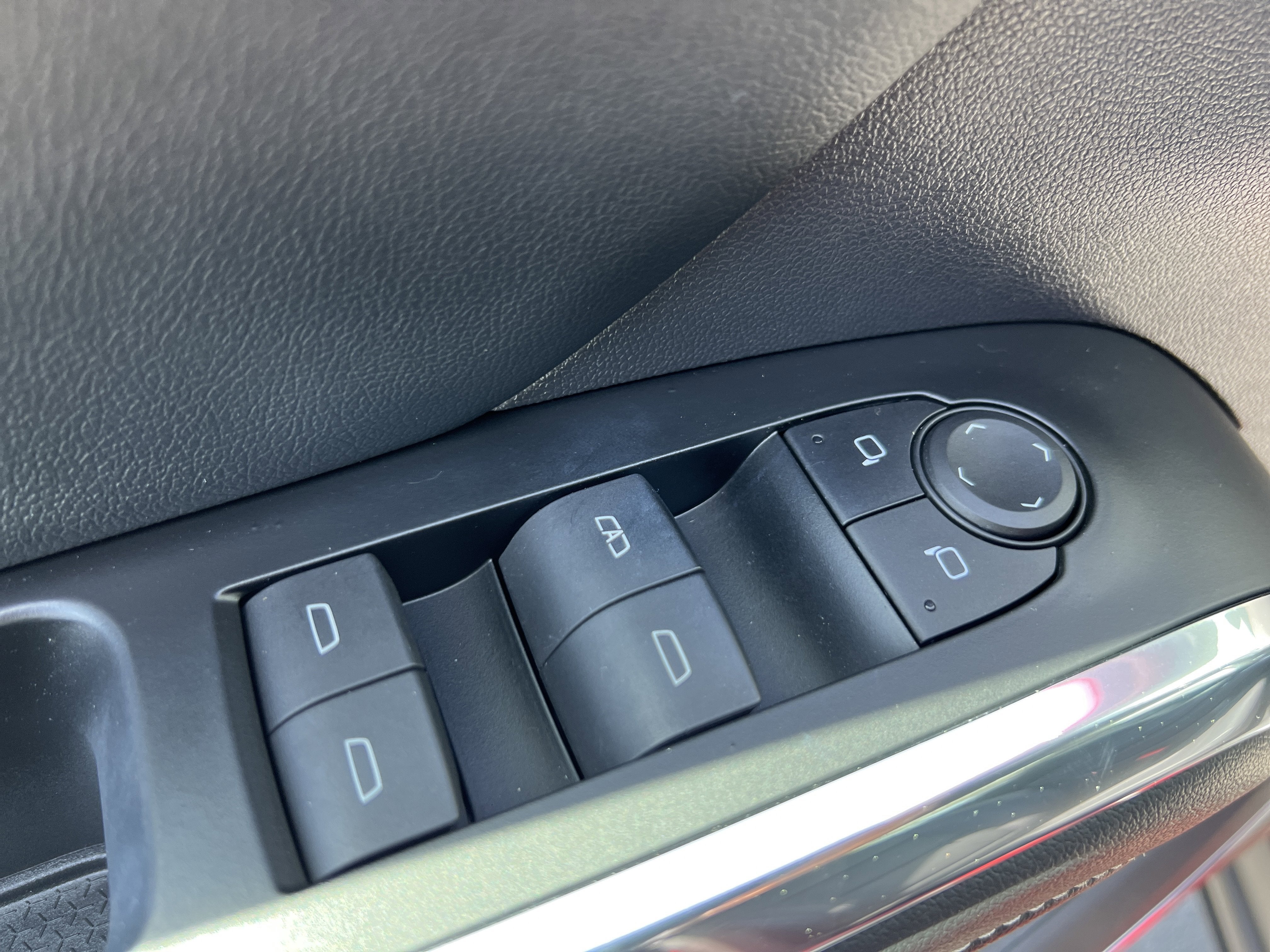 2024 Chevrolet Traverse FWD LT