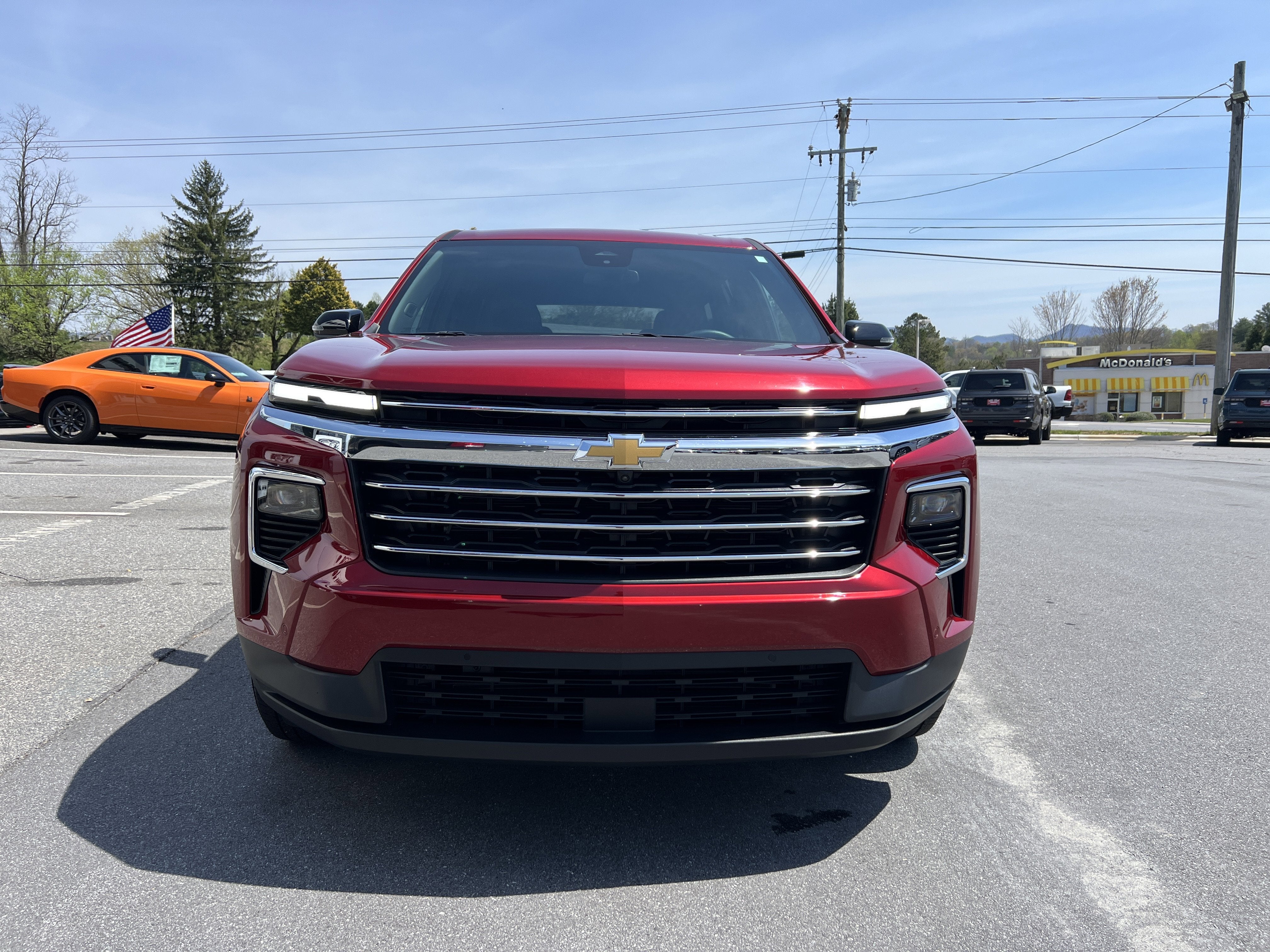 2024 Chevrolet Traverse FWD LT
