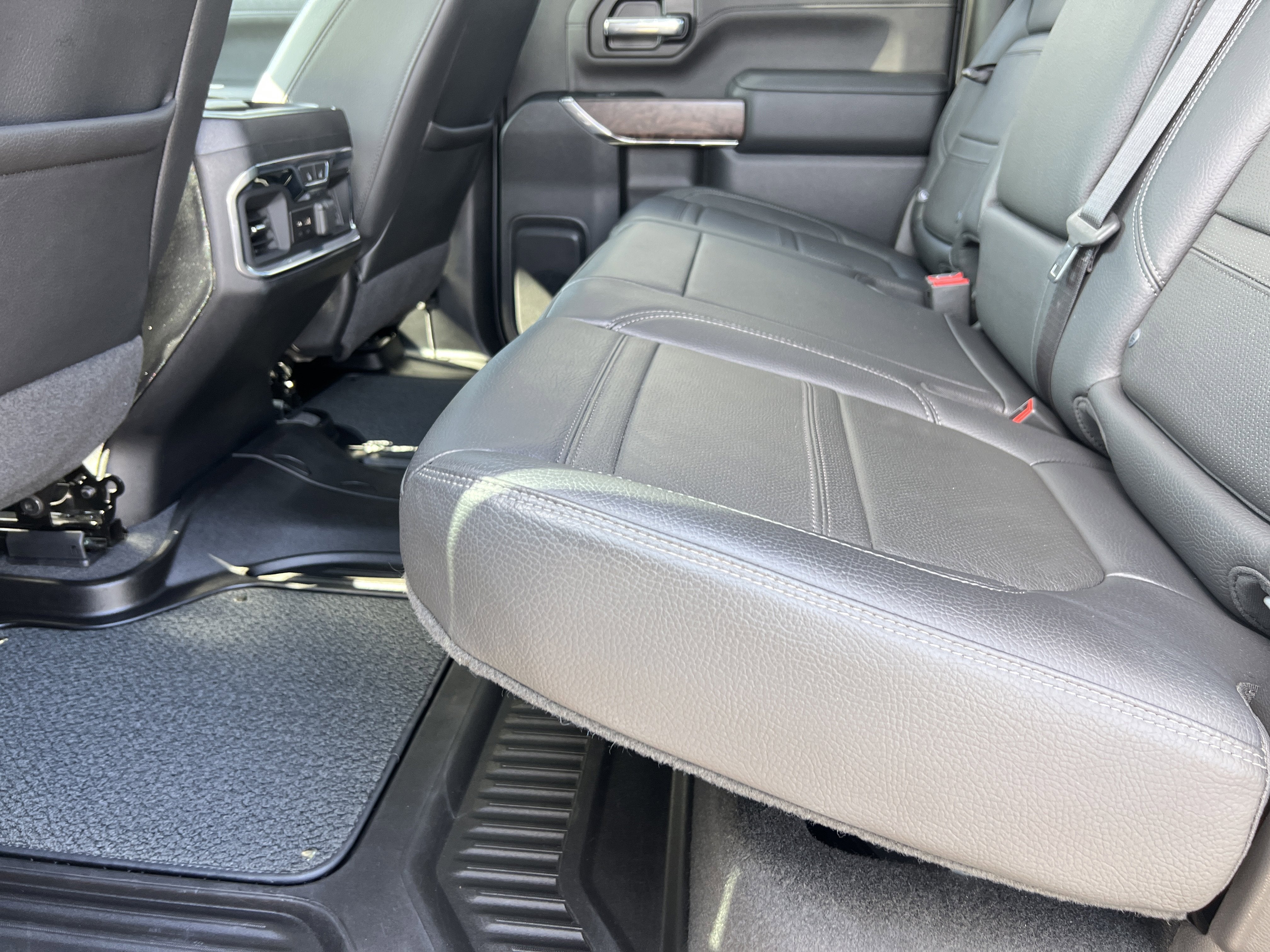 2023 GMC Sierra 2500HD Denali