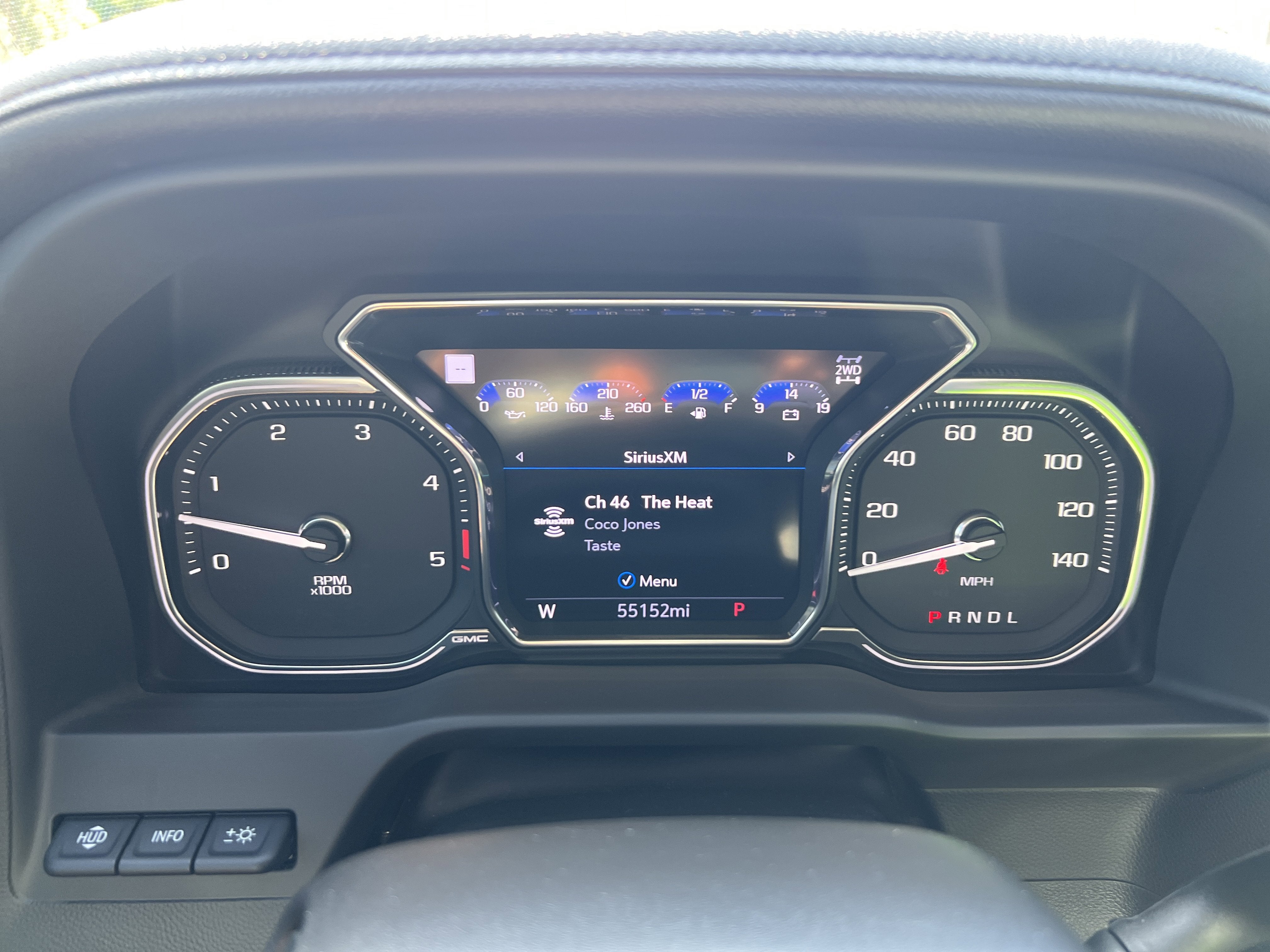 2023 GMC Sierra 2500HD Denali