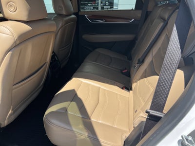 2017 Cadillac XT5 Platinum AWD