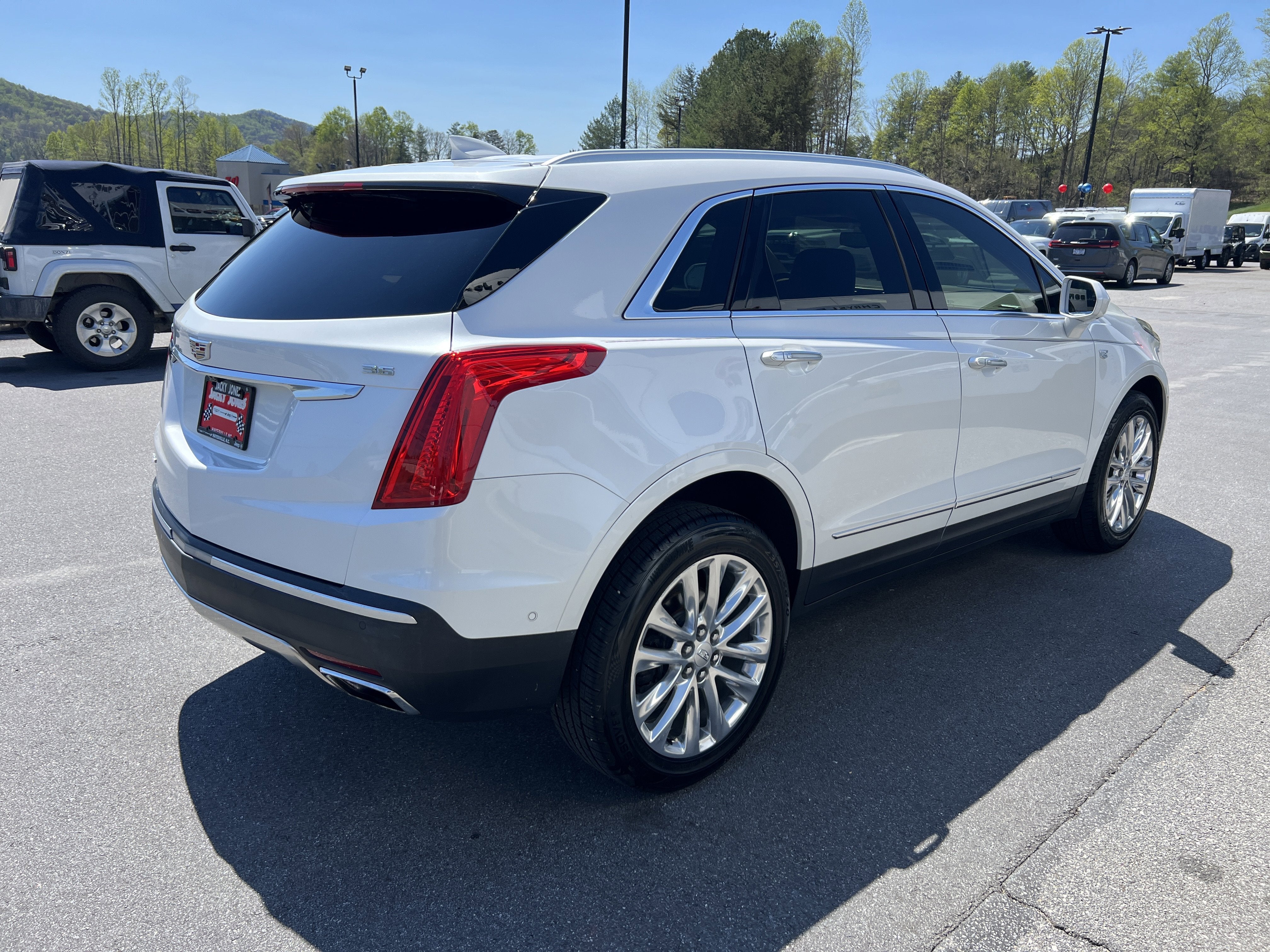 2017 Cadillac XT5 Platinum AWD