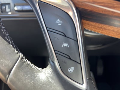 2017 Cadillac XT5 Platinum AWD