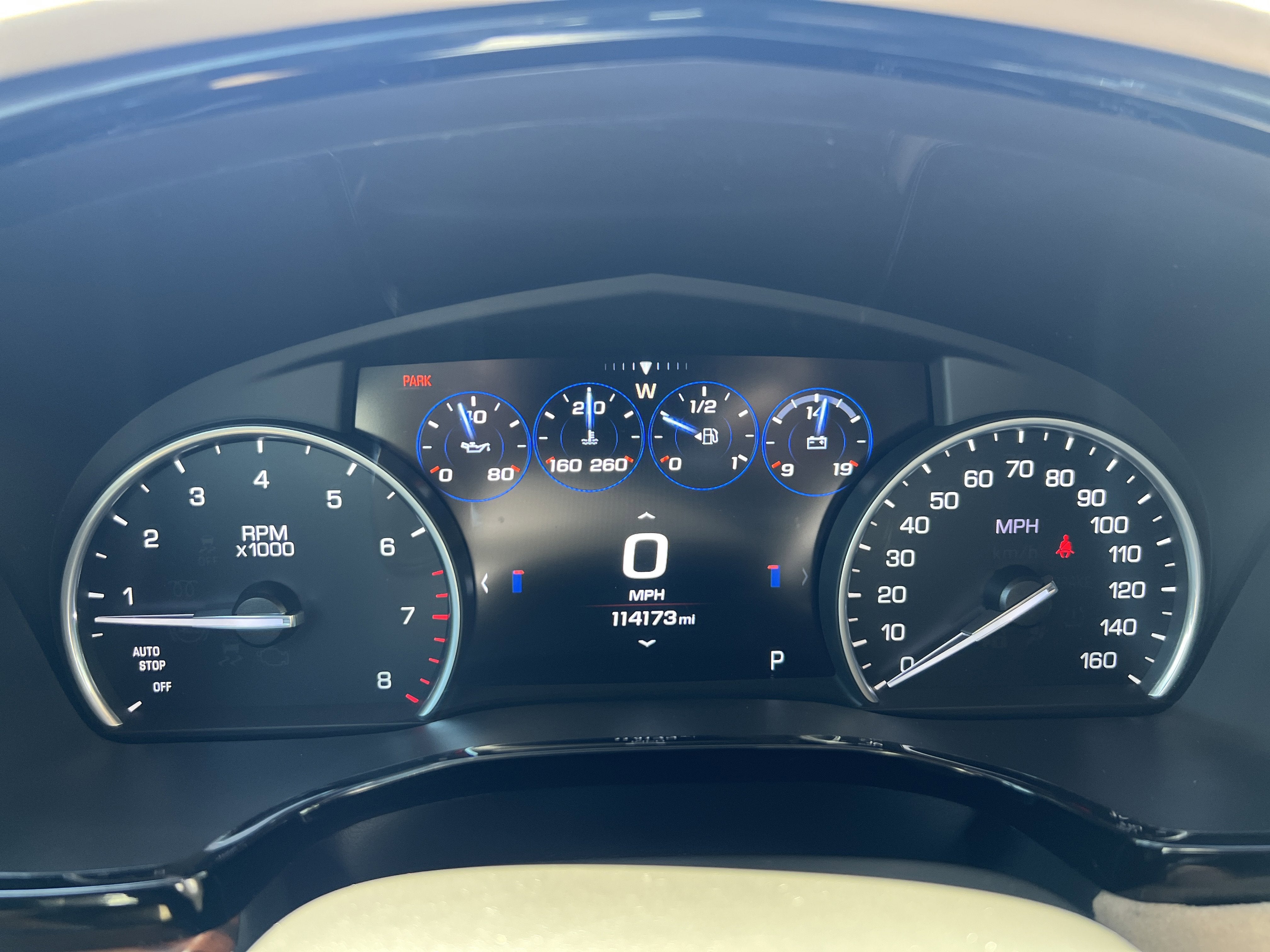 2017 Cadillac XT5 Platinum AWD