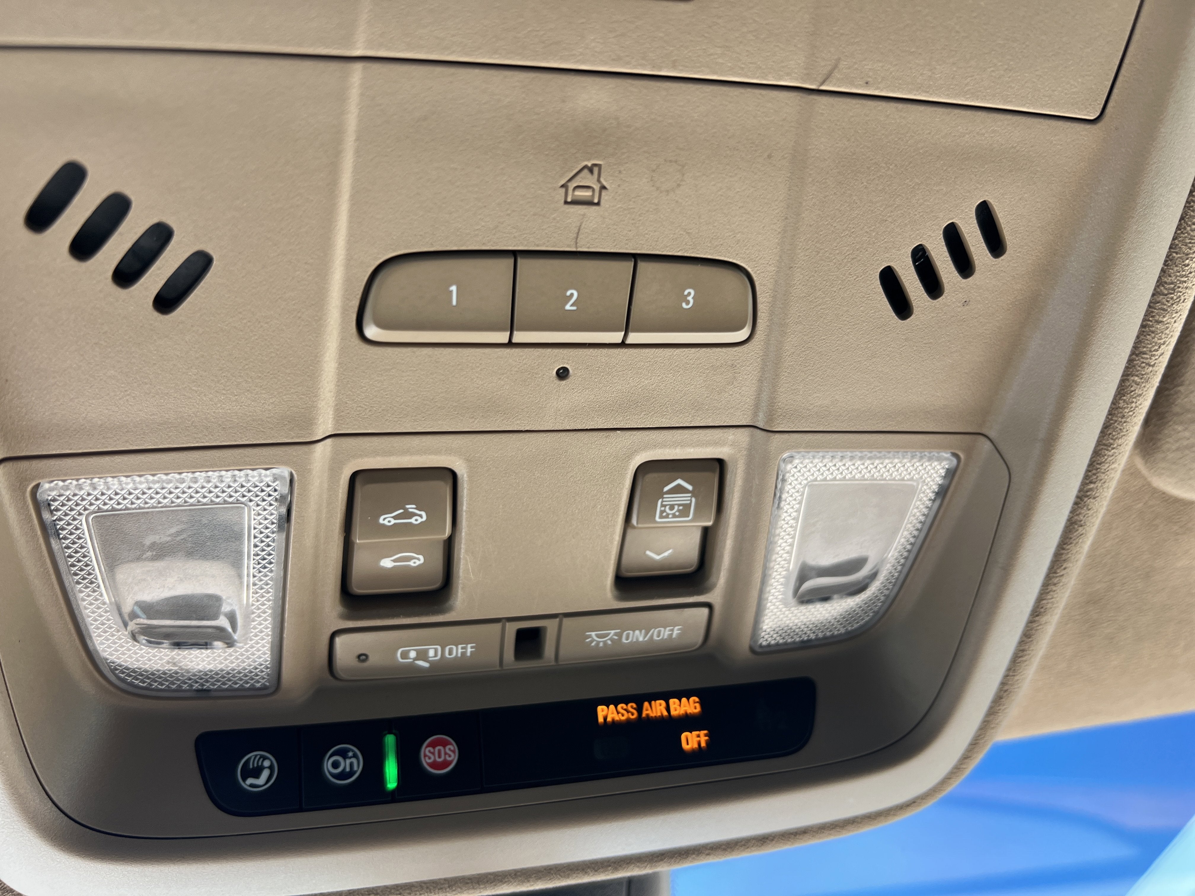 2017 Cadillac XT5 Platinum AWD