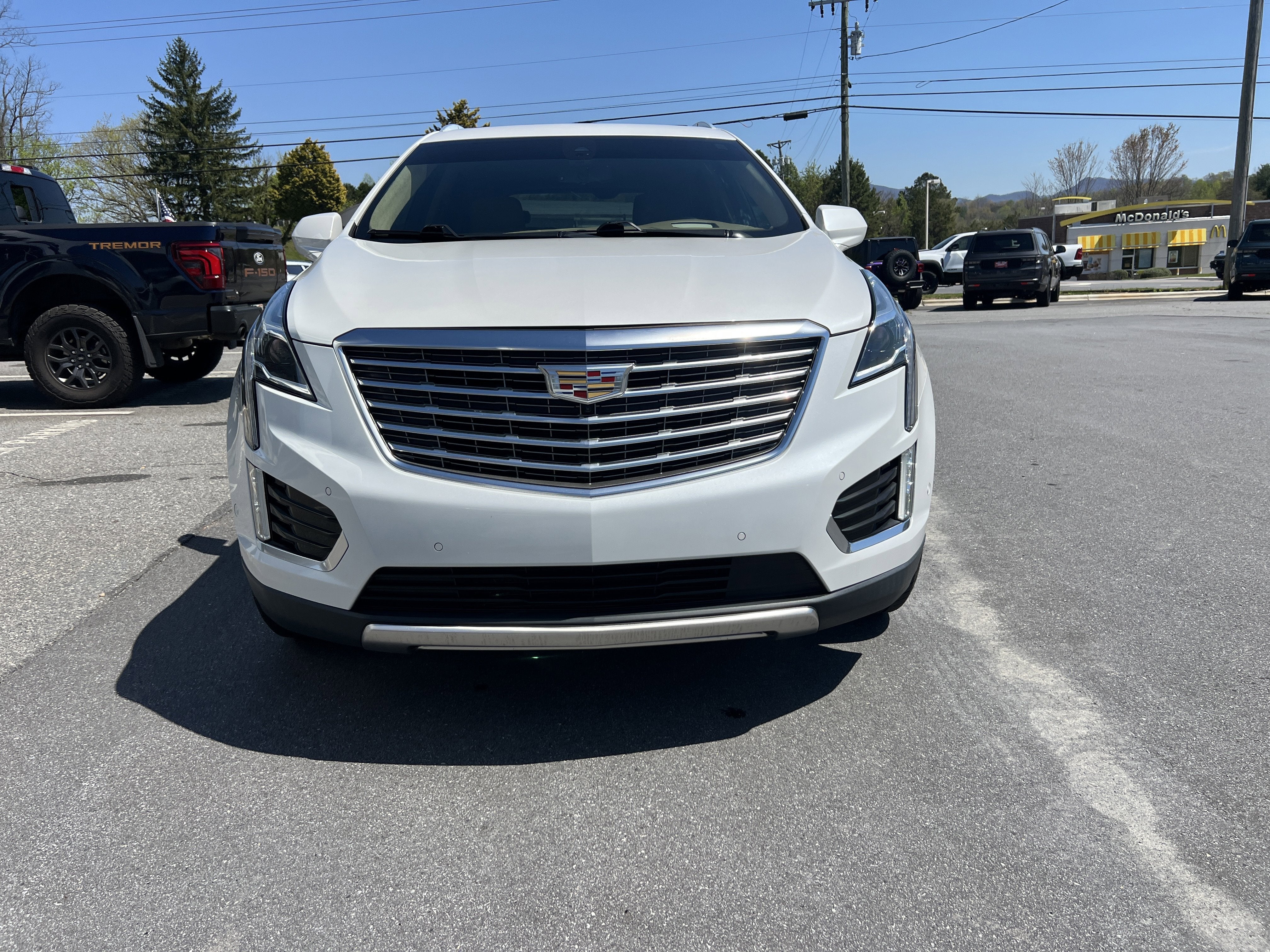 2017 Cadillac XT5 Platinum AWD