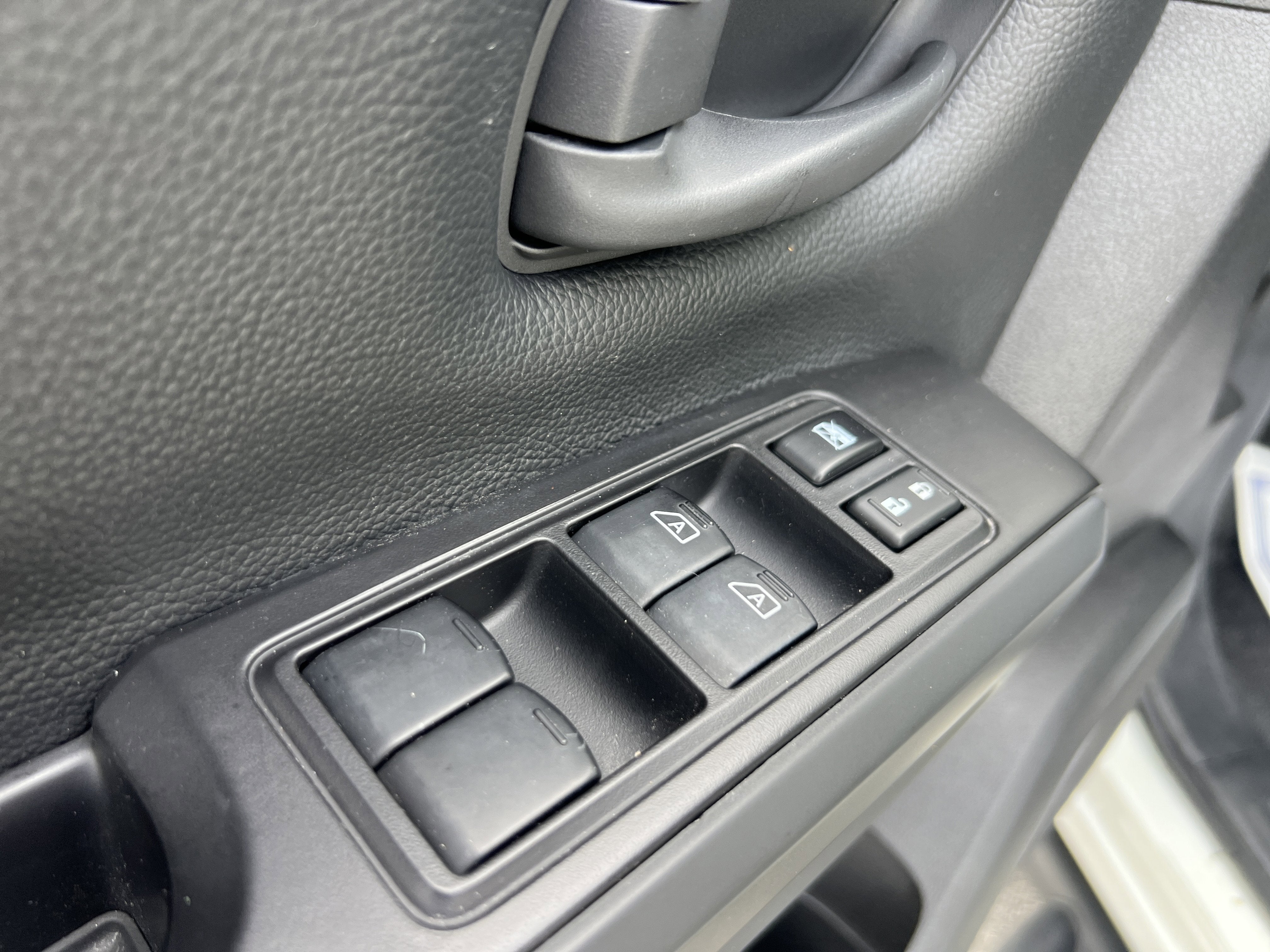 2021 Nissan Titan S