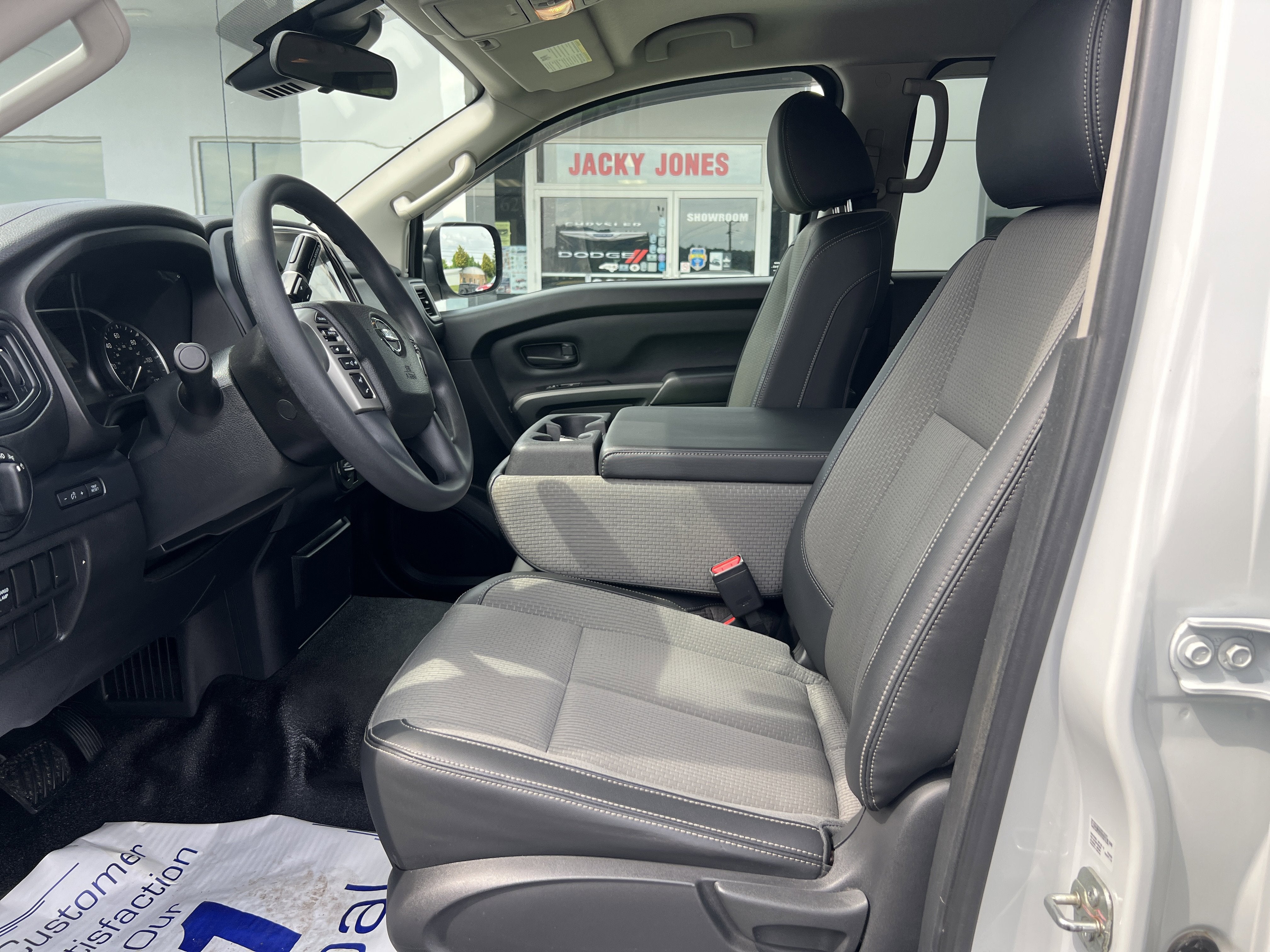 2021 Nissan Titan S