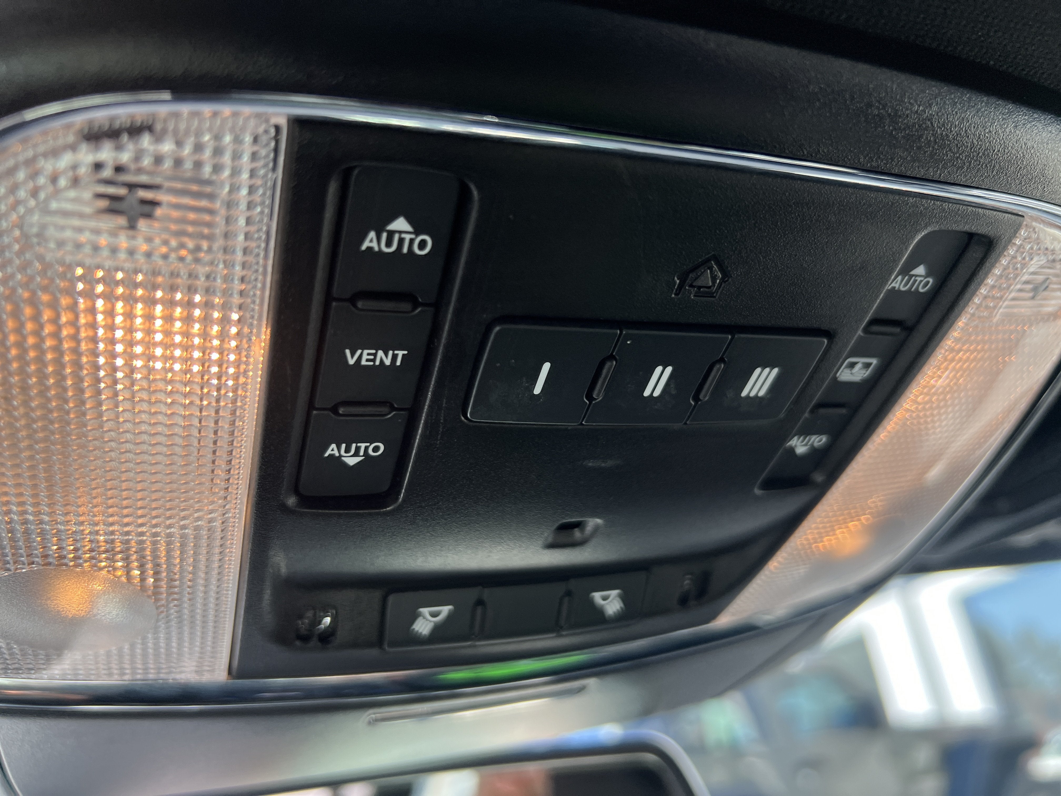 2023 Chrysler 300 300S