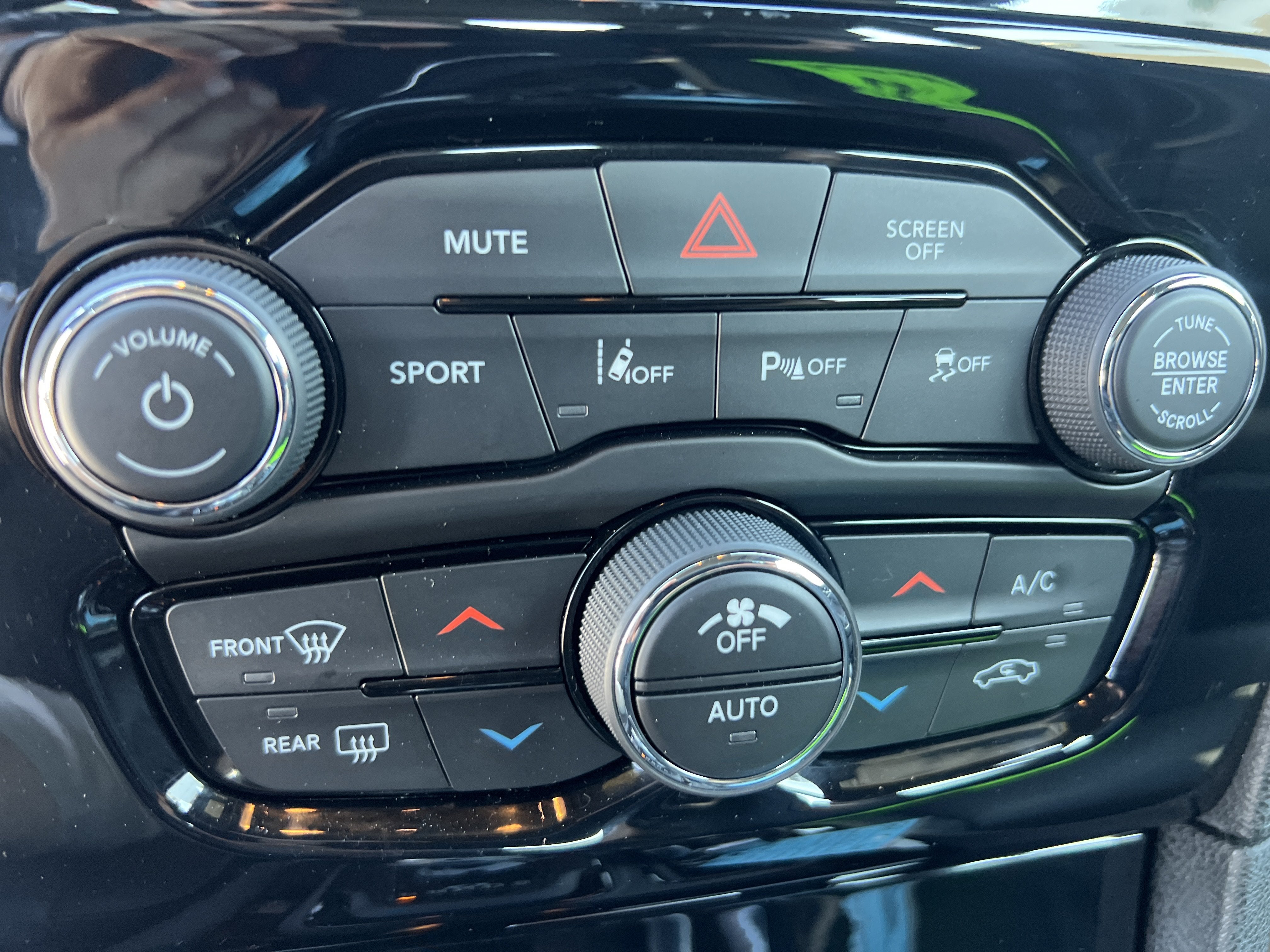 2023 Chrysler 300 300S