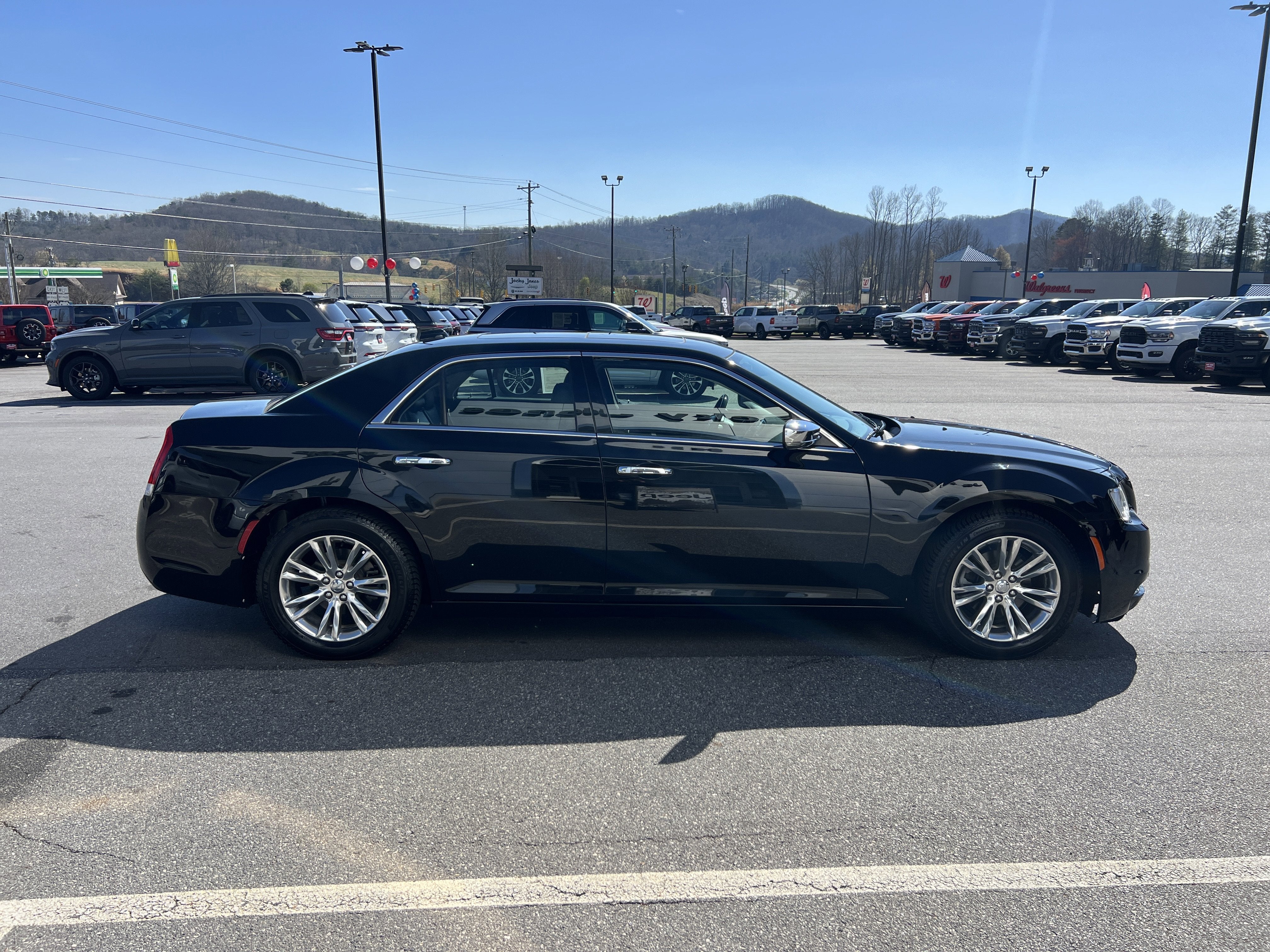 2015 Chrysler 300 300C