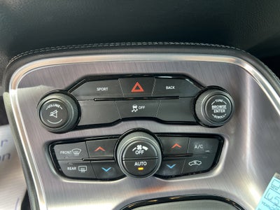 2016 Dodge Challenger SXT