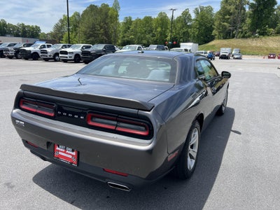 2016 Dodge Challenger SXT