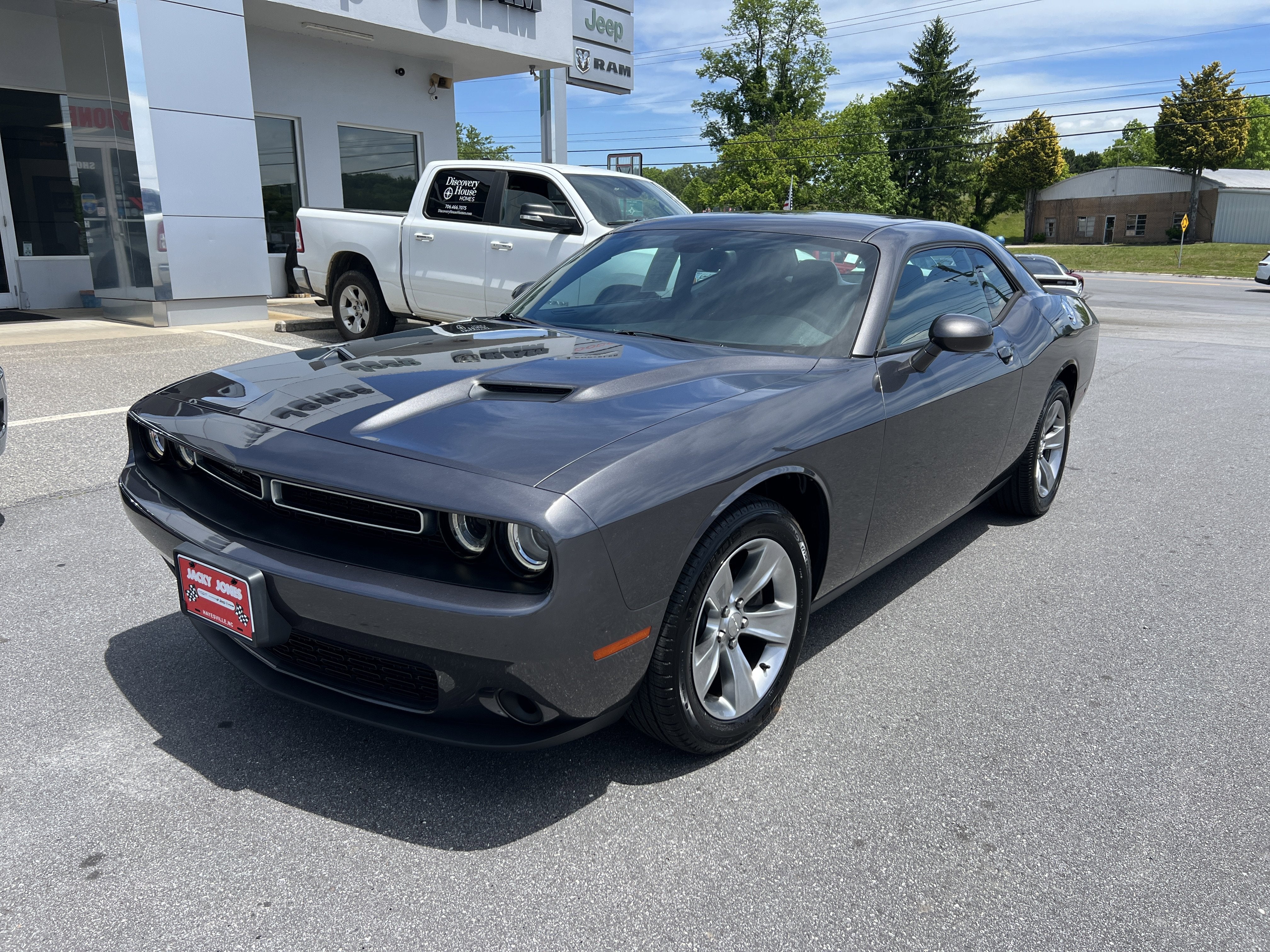 2016 Dodge Challenger SXT