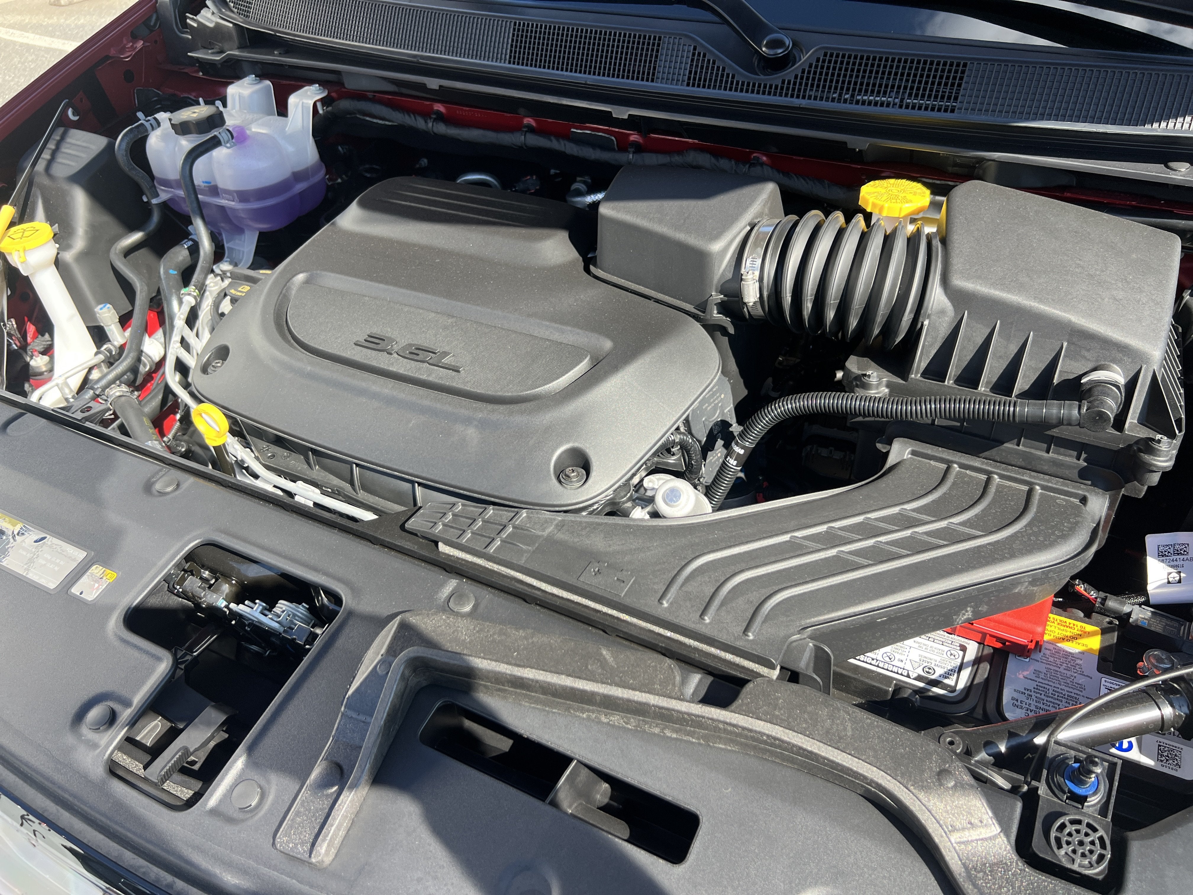 2027 Chrysler Pacifica Select