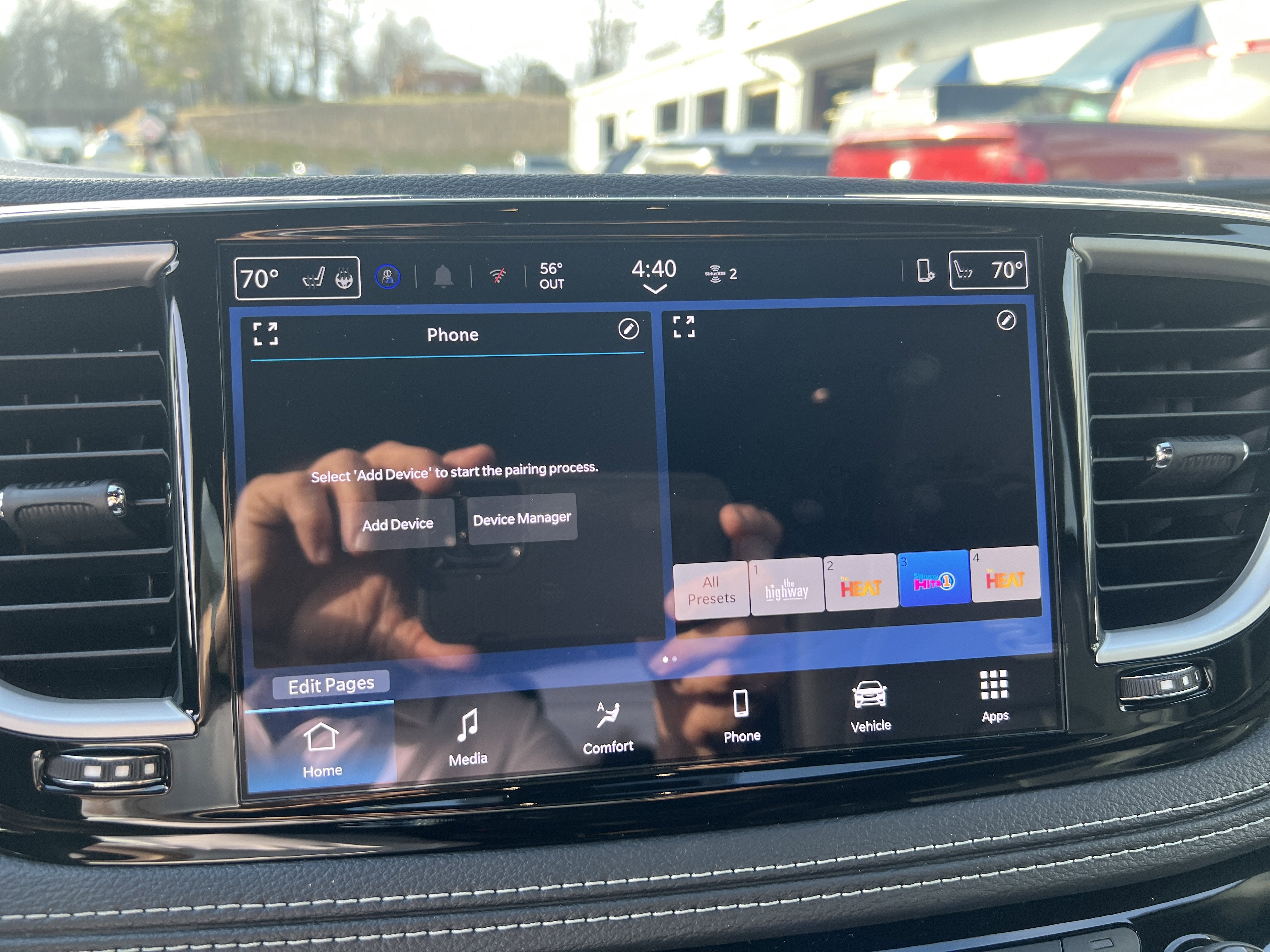 2026 Chrysler Pacifica Select