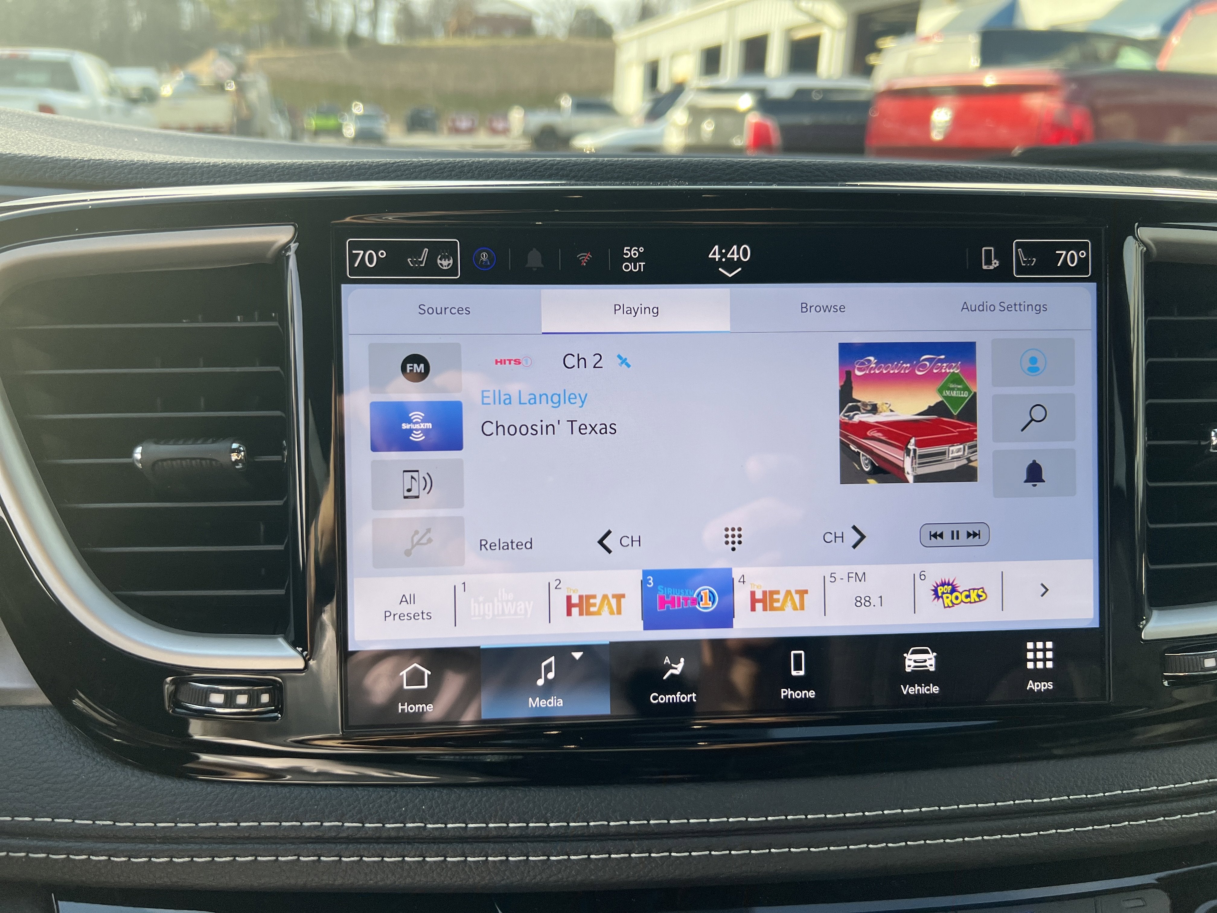 2026 Chrysler Pacifica Select