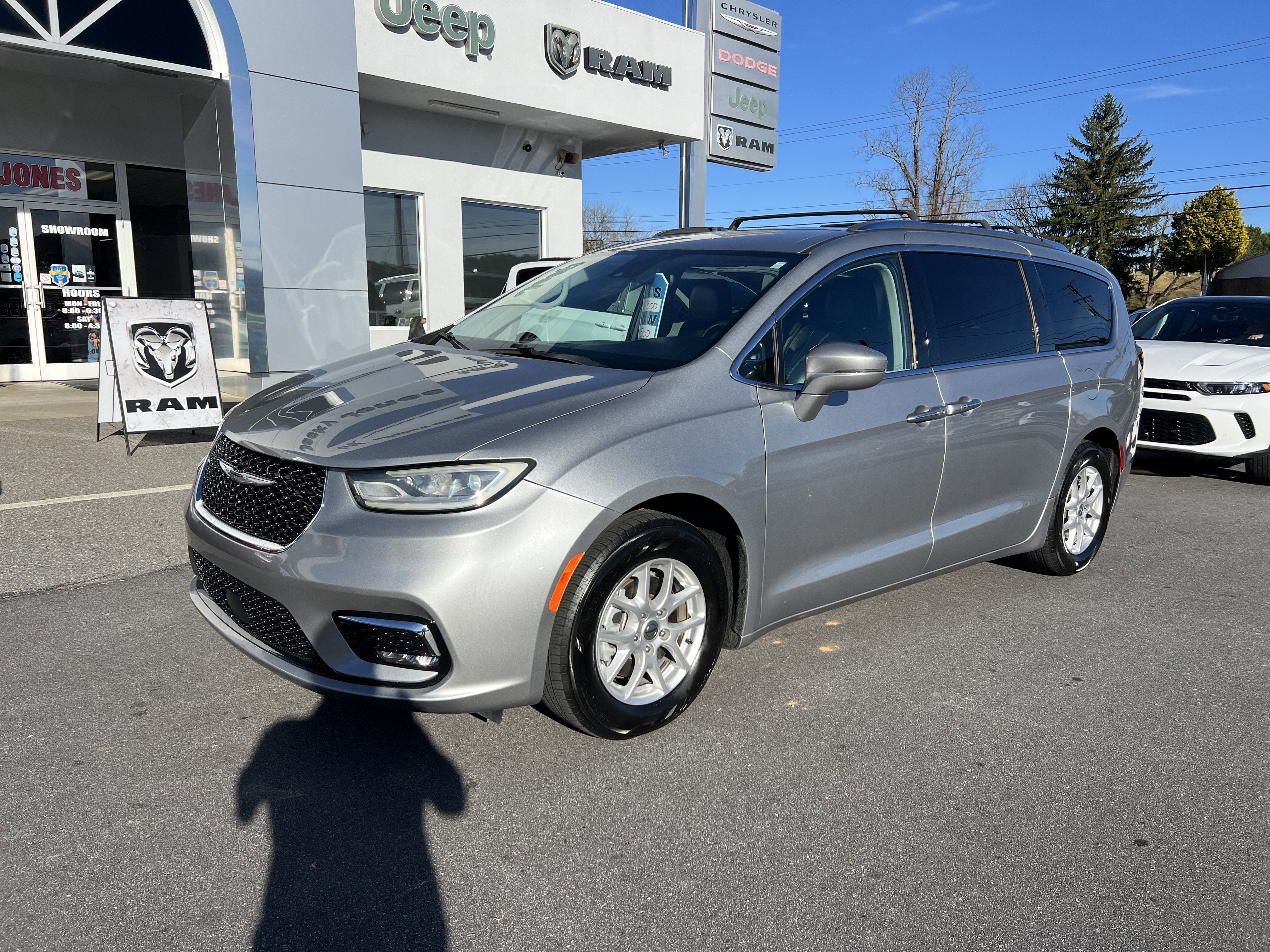 2021 Chrysler Pacifica Touring L
