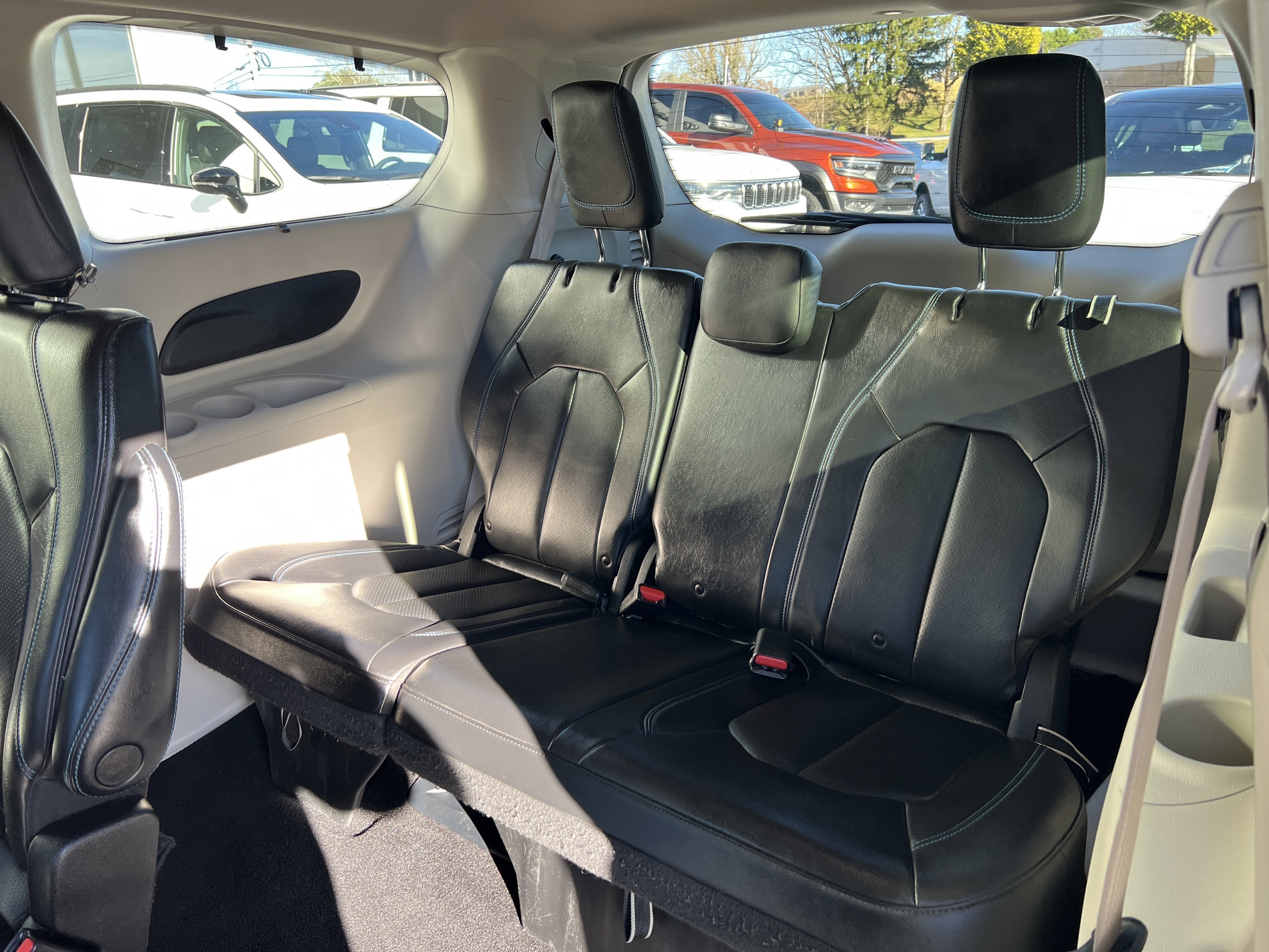 2021 Chrysler Pacifica Touring L