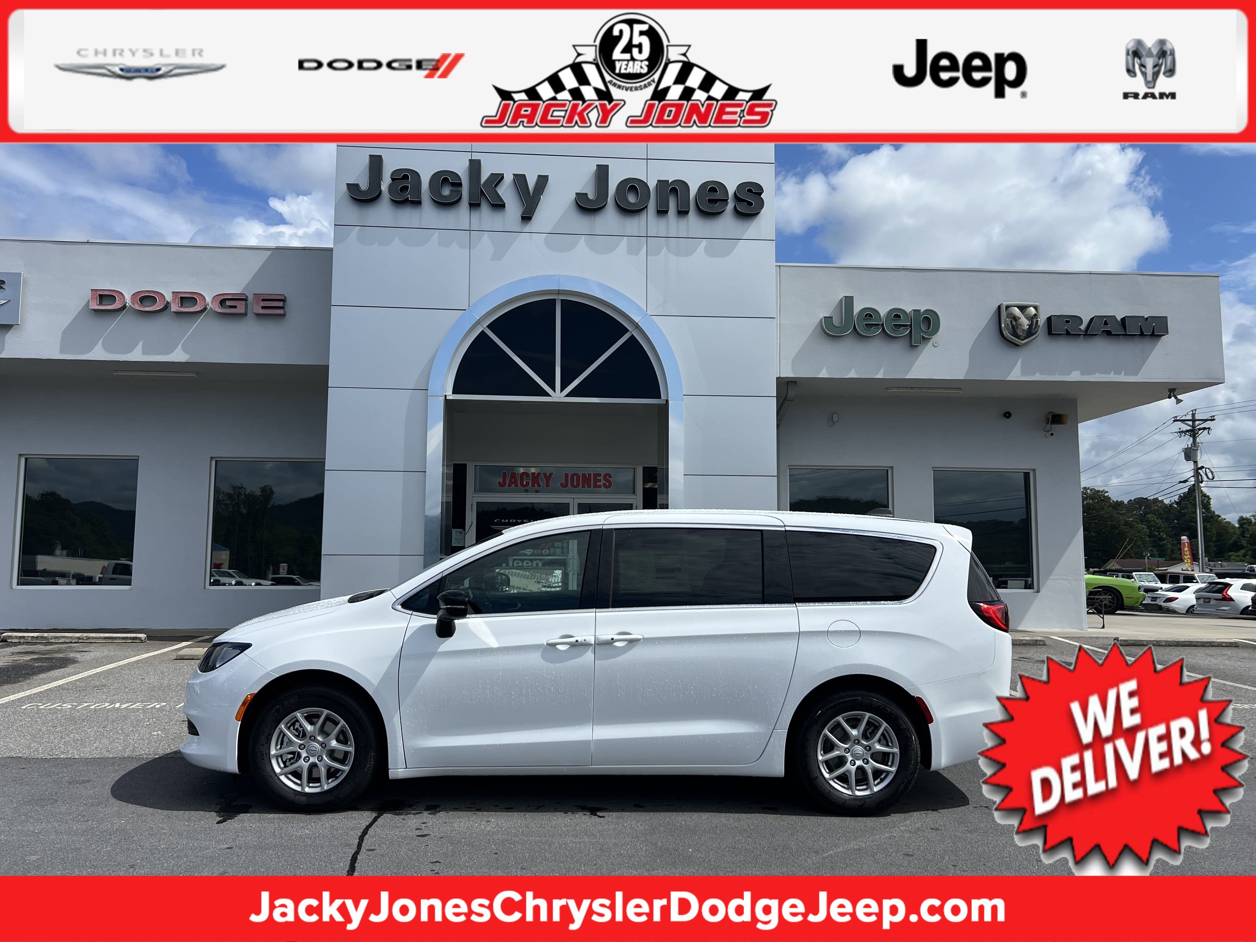 2026 Chrysler Voyager LX