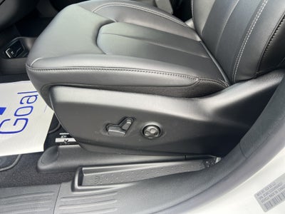 2027 Chrysler Pacifica LX