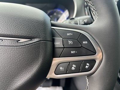 2027 Chrysler Pacifica LX