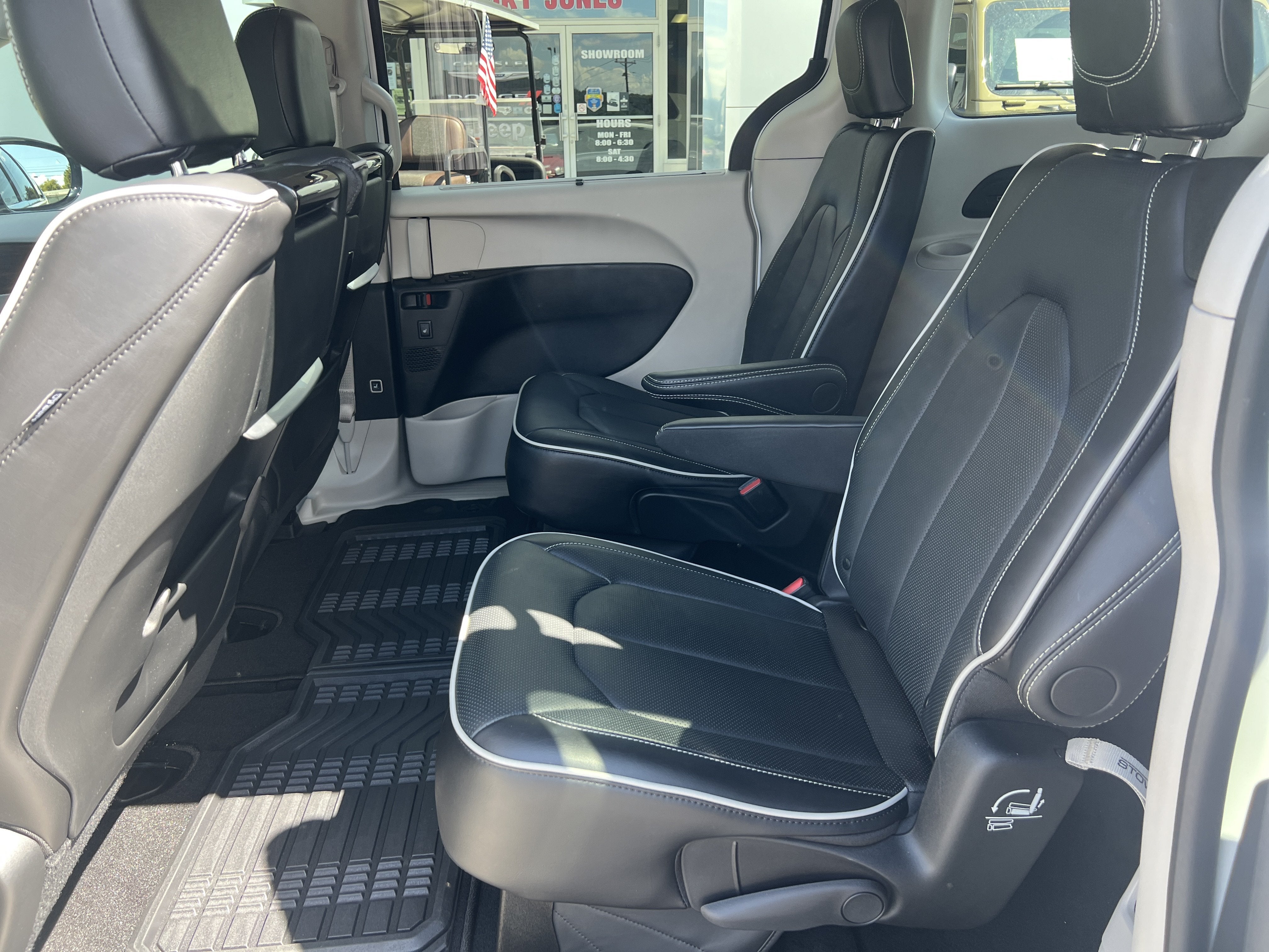 2024 Chrysler Pacifica Limited